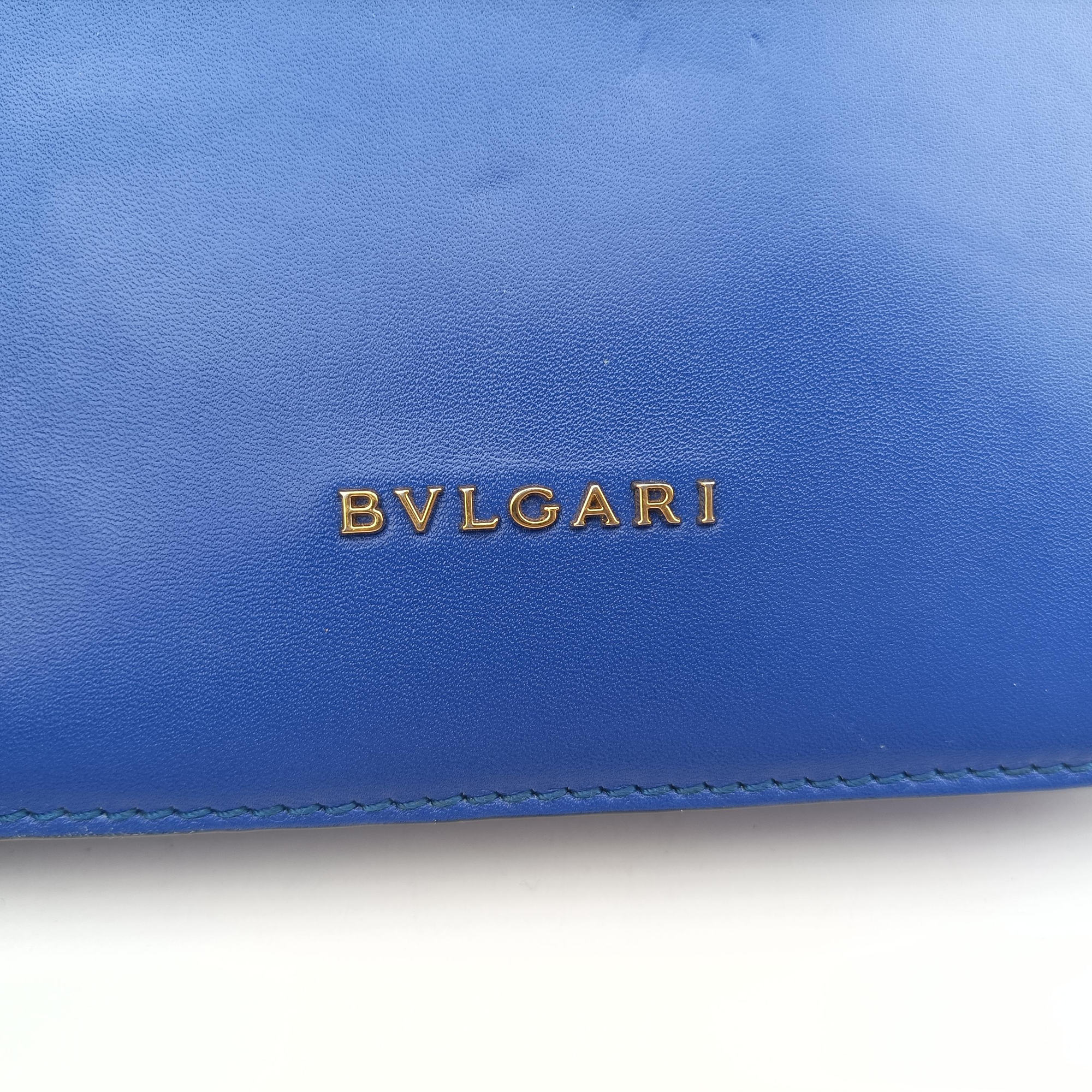 Vintage Bvlgari SERPENTI FOREVER Blue Galuchat Skin×Leather  shoulderbag | stylenewstar