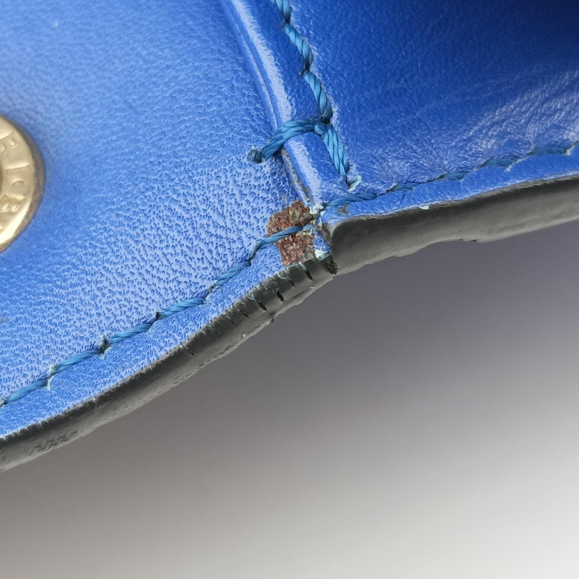 Vintage Bvlgari SERPENTI FOREVER Blue Galuchat Skin×Leather  shoulderbag | stylenewstar