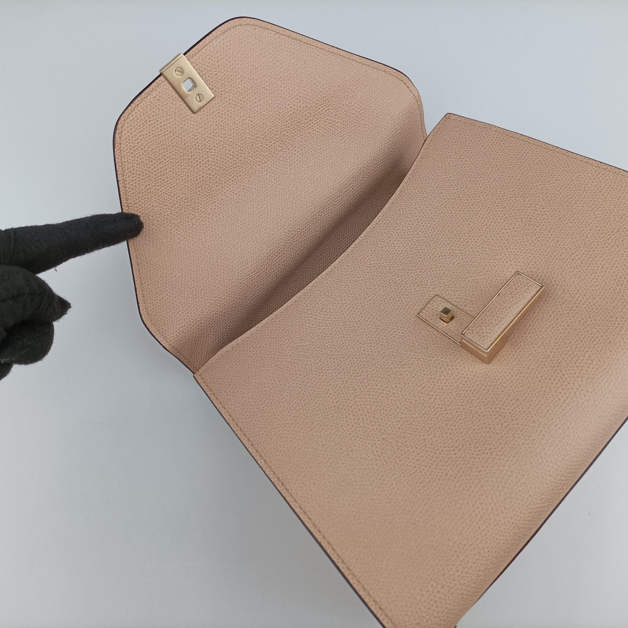 Pre-owned Valextra Iside Pink Calfskin  shoulderbag | stylenewstar