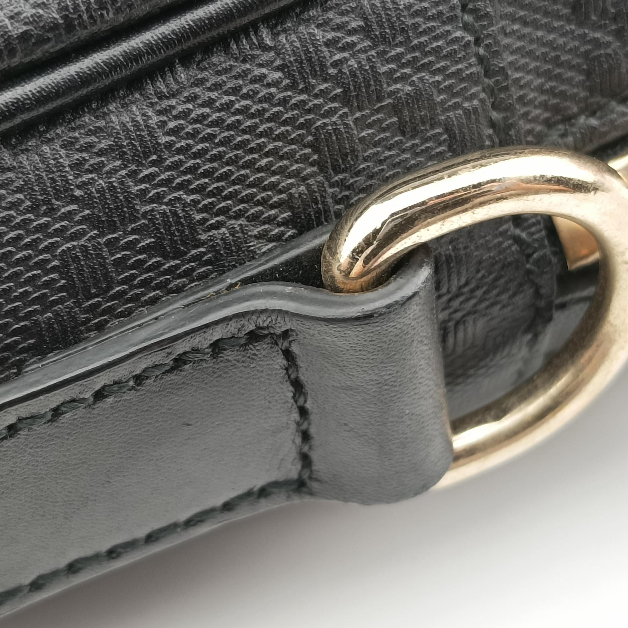 Pre-owned Gucci Diamante Black Leather 208463 handbag | stylenewstar