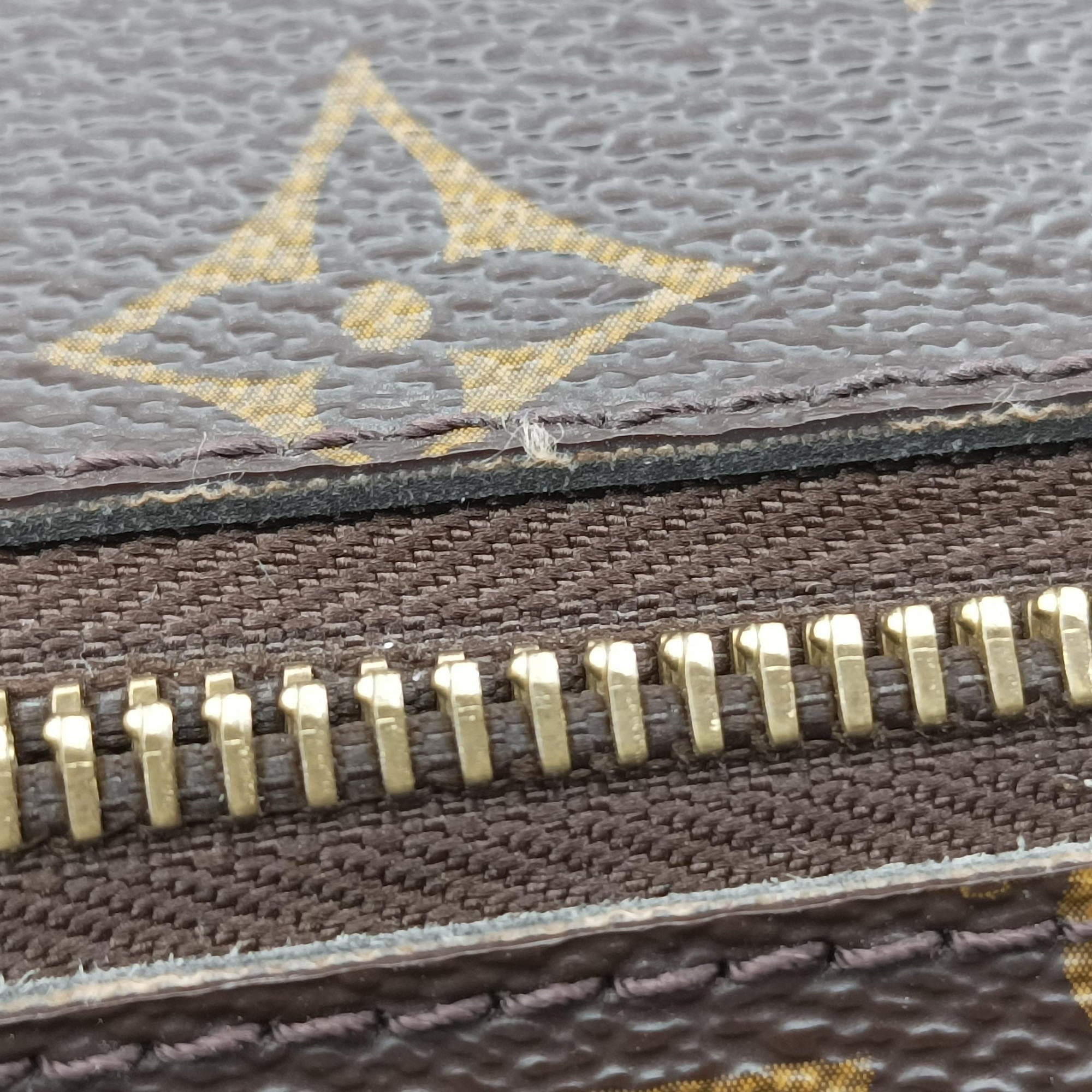 Vintage Louis Vuitton Pochette Metis MM Brown Monogram Canvas M44875 shoulderbag | stylenewstar
