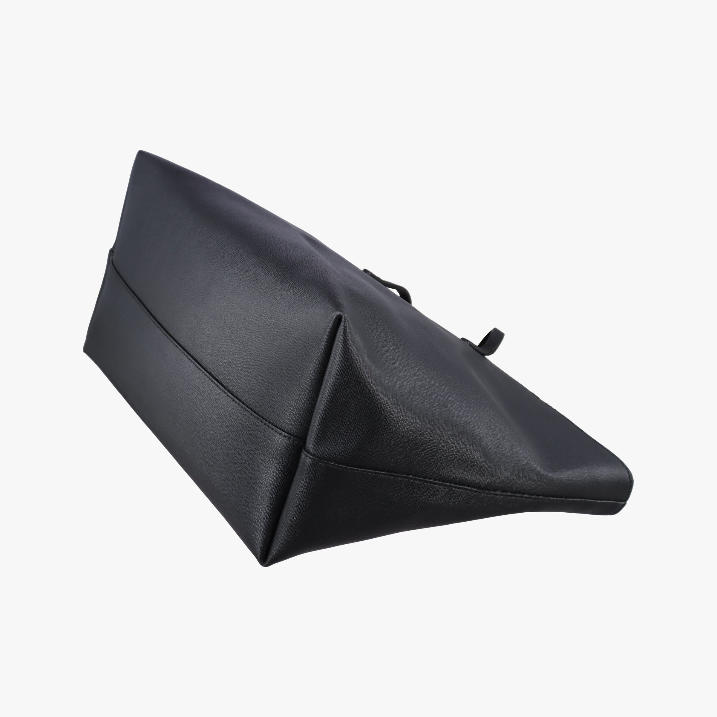 Vintage Fendi Hollow Tote Black Leather 8BH185 shoulderbag | stylenewstar