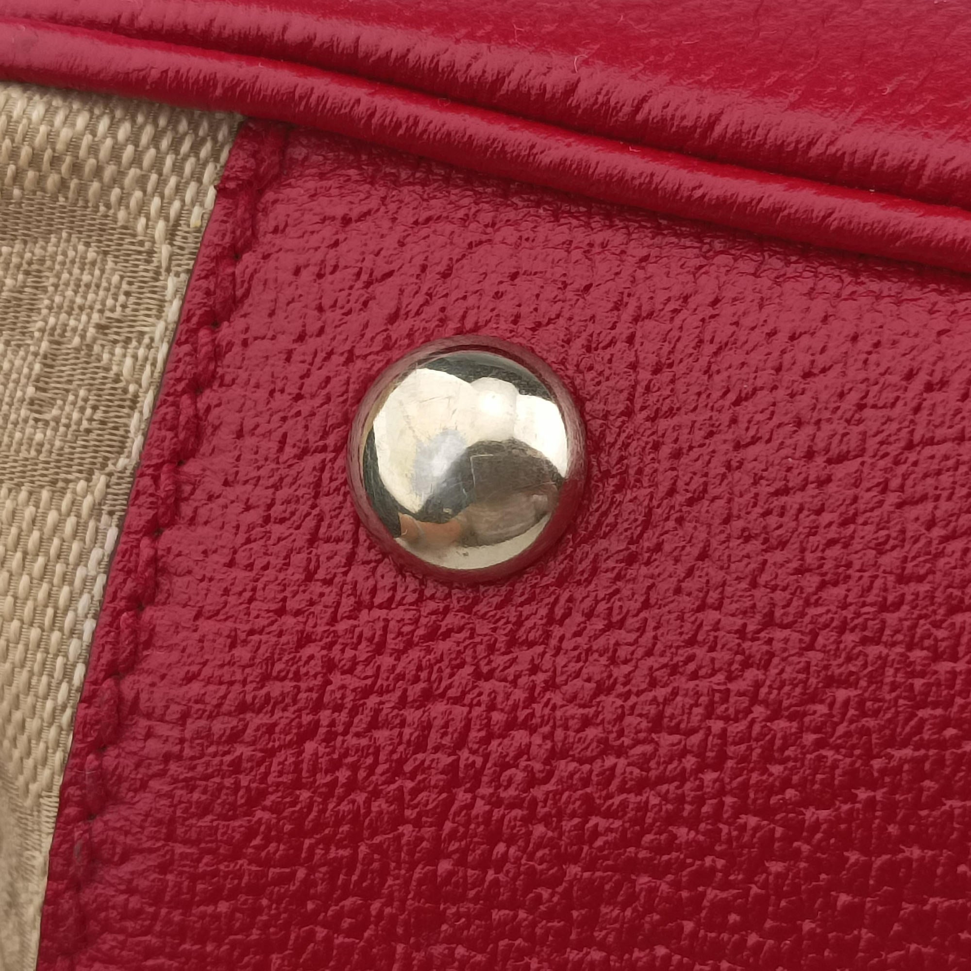 Pre-owned Gucci GG Supreme Beige × Red GG Canvas×Leather 161719 handbag | stylenewstar