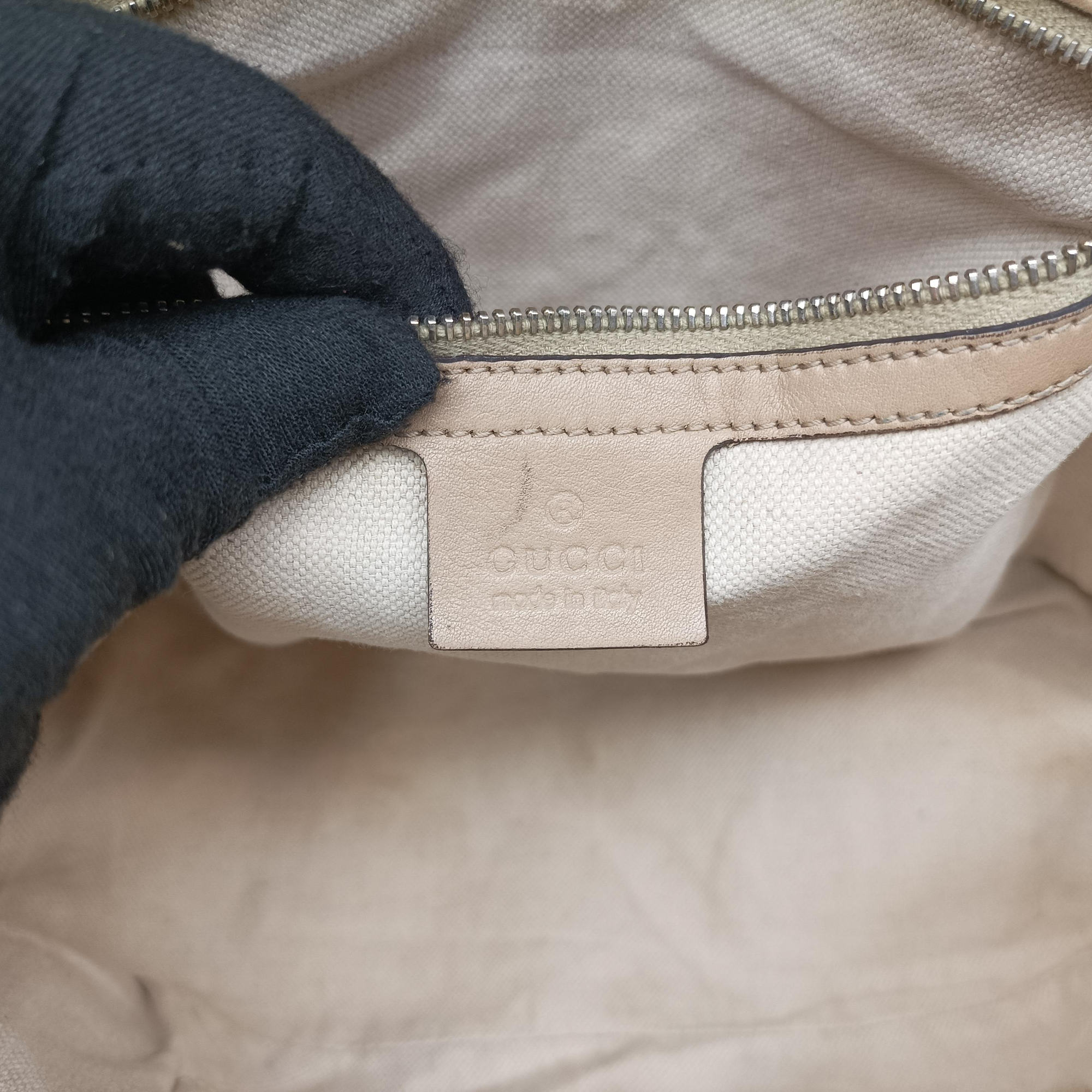 Pre-owned Gucci Microguccissima Beige Leather 309617 shoulderbag | stylenewstar