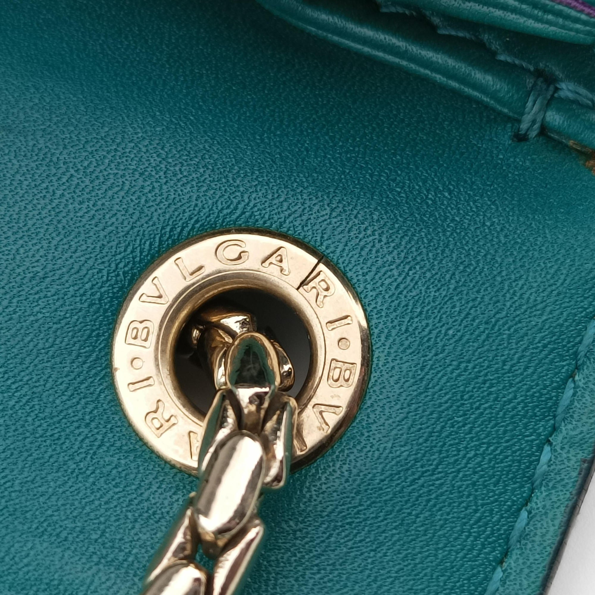Pre-owned Bvlgari SERPENTI FOREVER Green leather  shoulderbag | stylenewstar