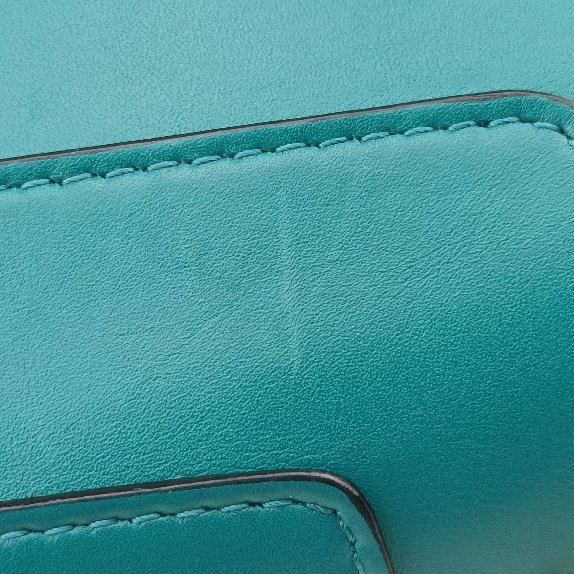 Pre-owned Bvlgari SERPENTI FOREVER Green leather  shoulderbag | stylenewstar