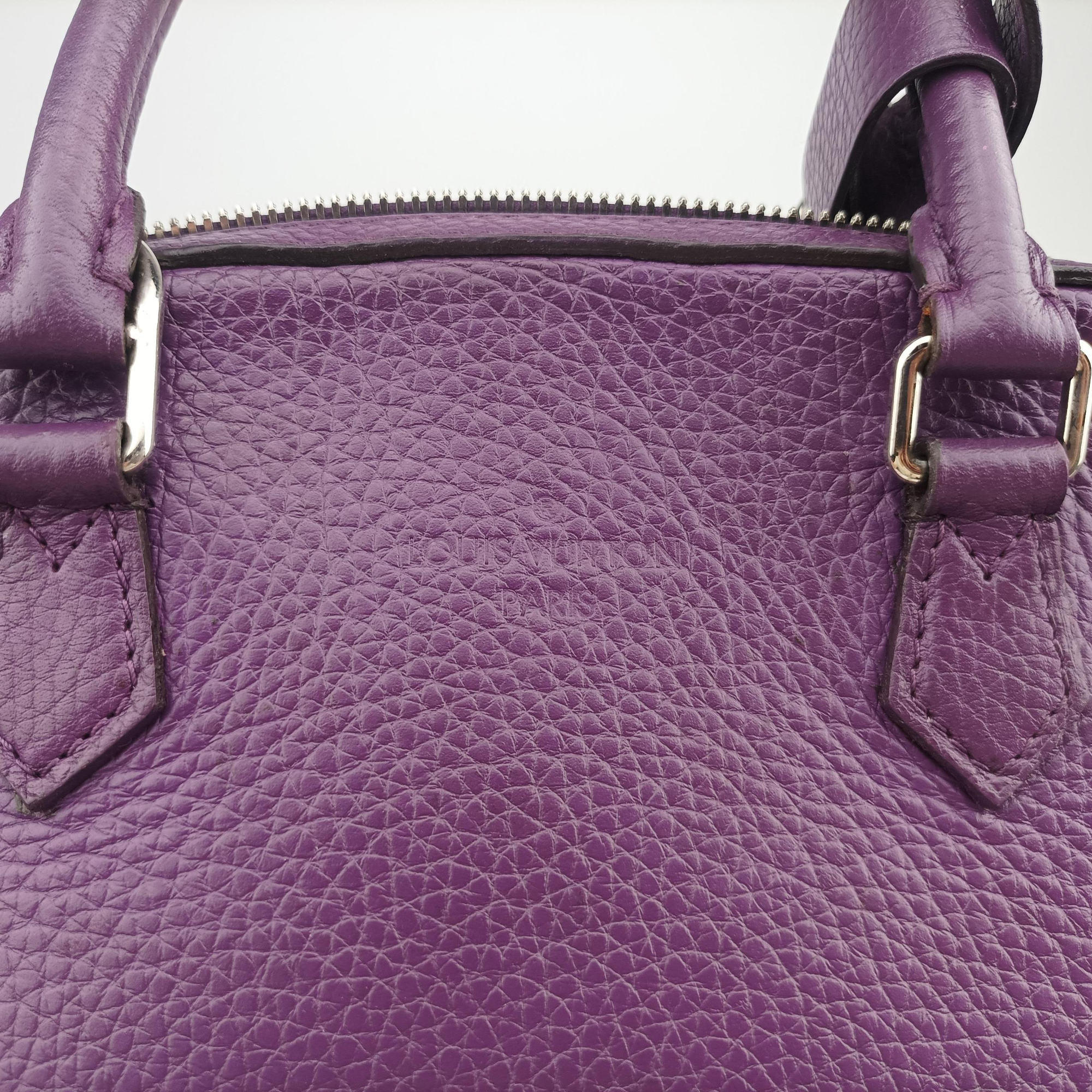 Secondhand Louis Vuitton Parnassea Alma PM Violet Taurillon Leather M48881 shoulderbag | stylenewstar
