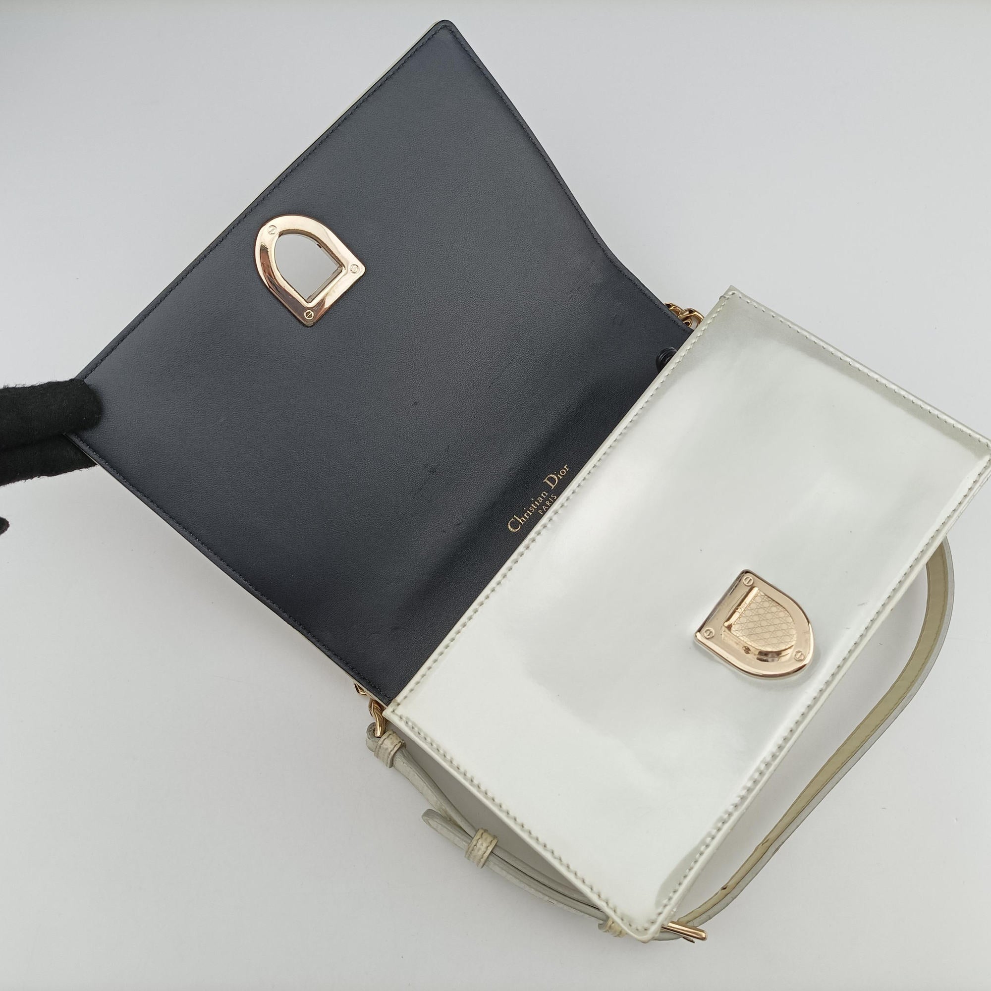 Pre-owned Christian Dior Diorama White Leather  shoulderbag | stylenewstar