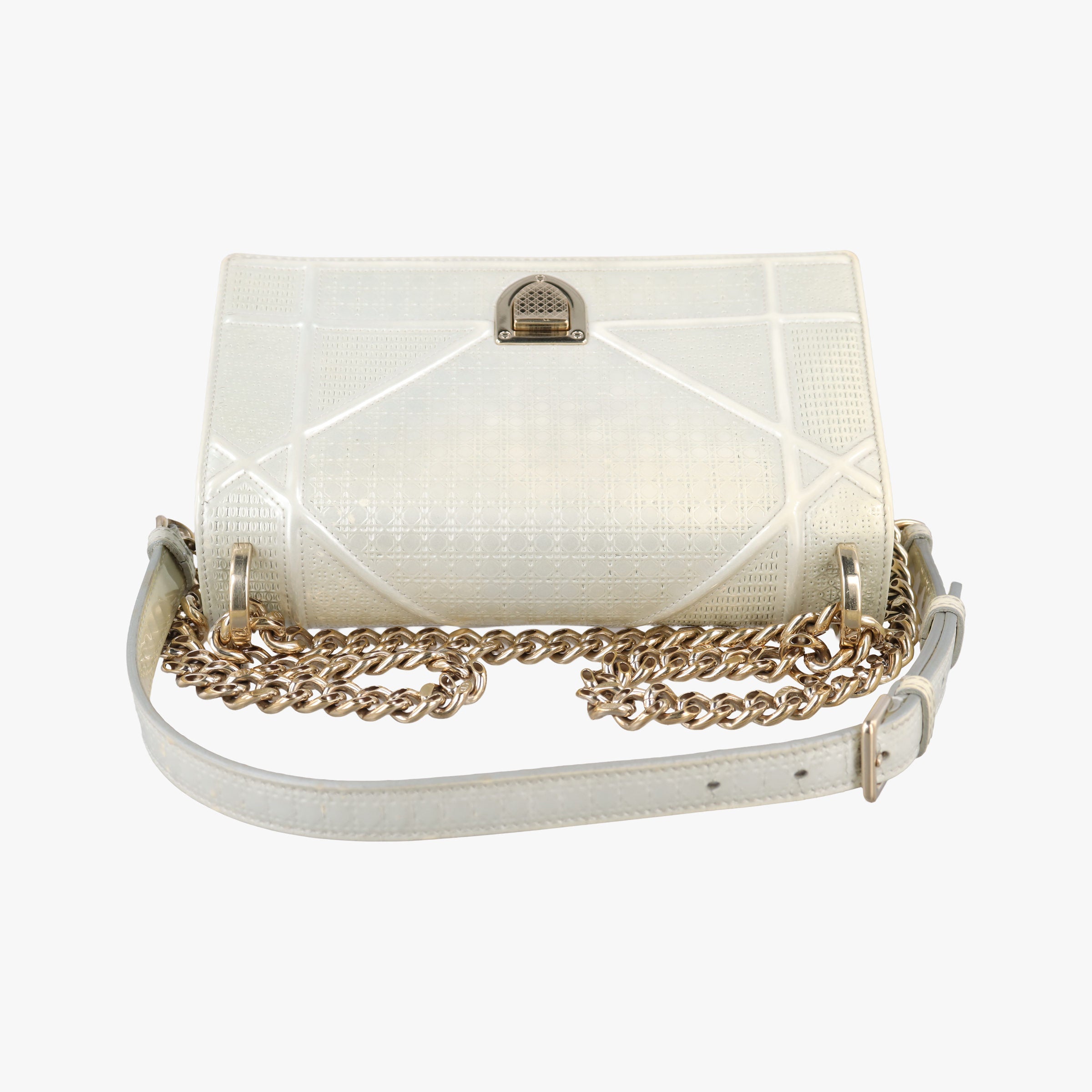 Pre-owned Christian Dior Diorama White Leather  shoulderbag | stylenewstar