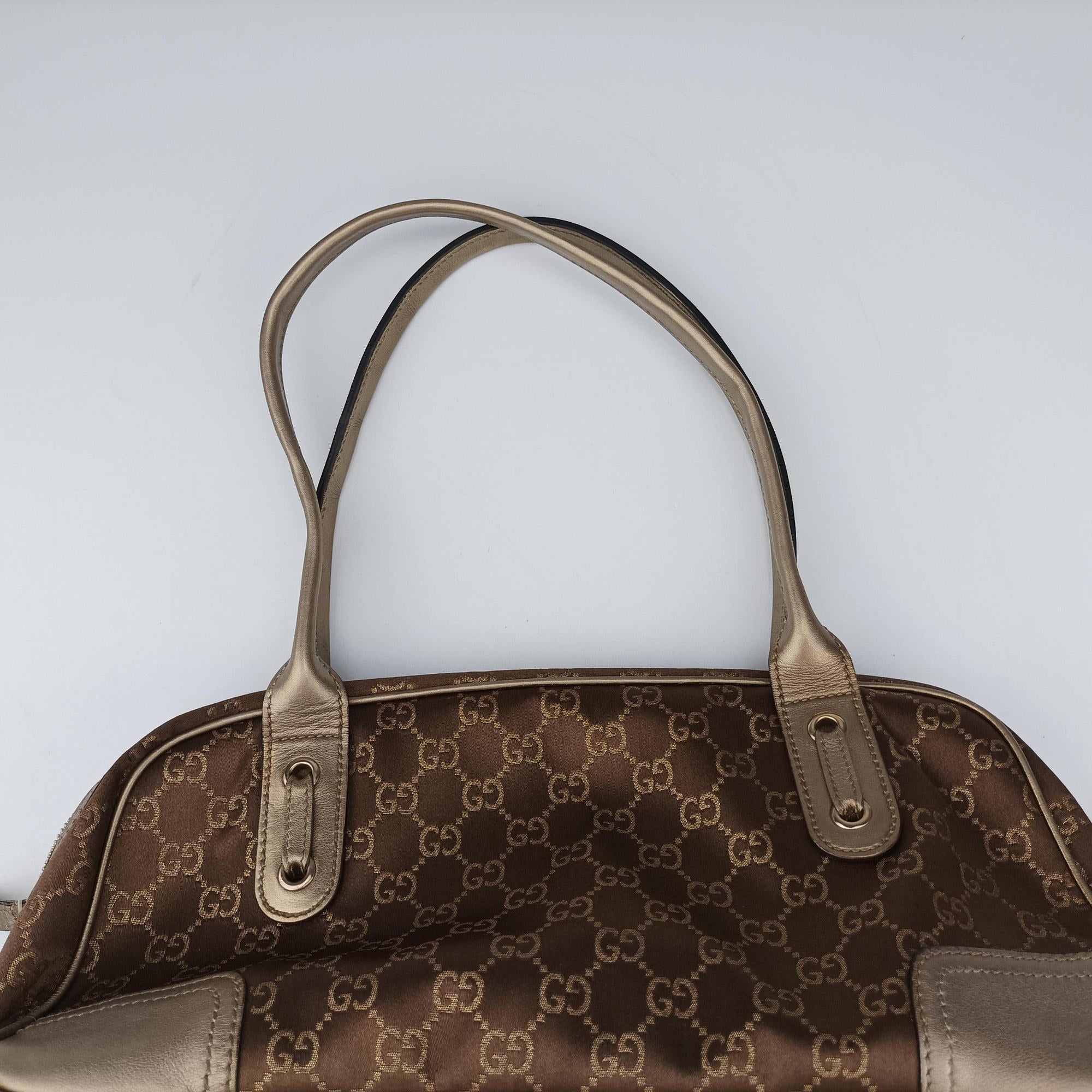 Pre-owned Gucci Princy Beige×Champagne Gold GG Canvas × leather 161720 handbag | stylenewstar