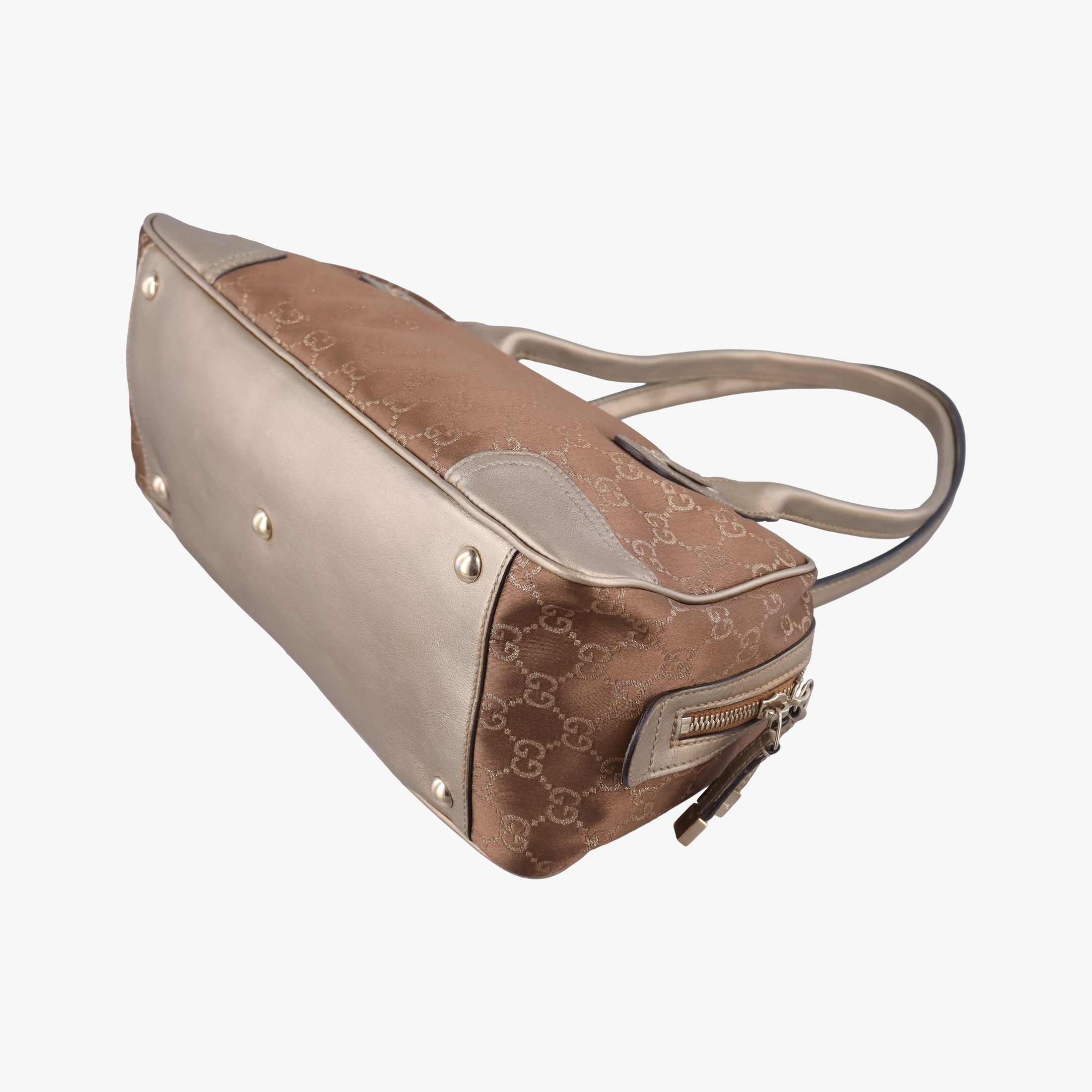 Pre-owned Gucci Princy Beige×Champagne Gold GG Canvas × leather 161720 handbag | stylenewstar