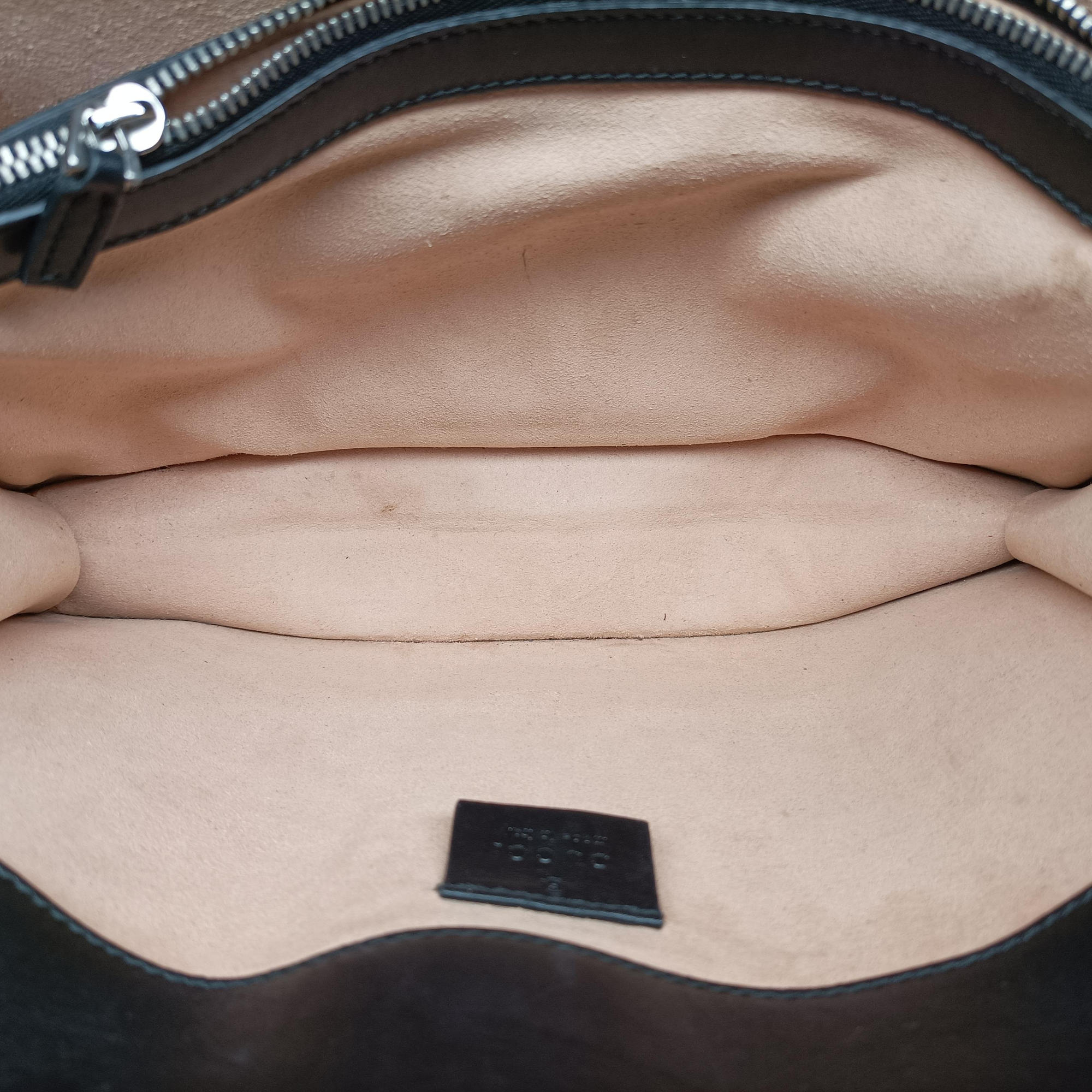 Pre-owned Gucci Dionysus Black Leather 400249 shoulderbag | stylenewstar