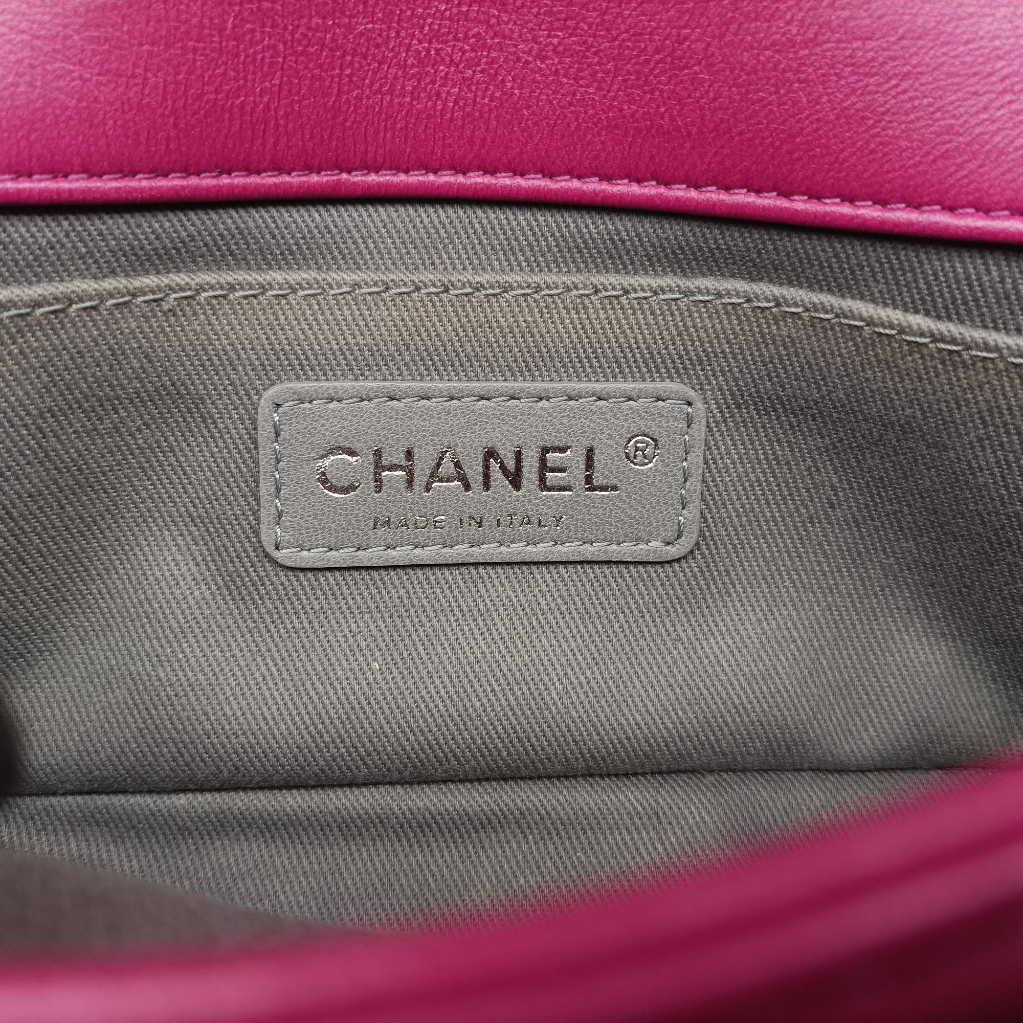 Pre-owned Chanel BOY CHANEL Rose velour A67416 shoulderbag | stylenewstar