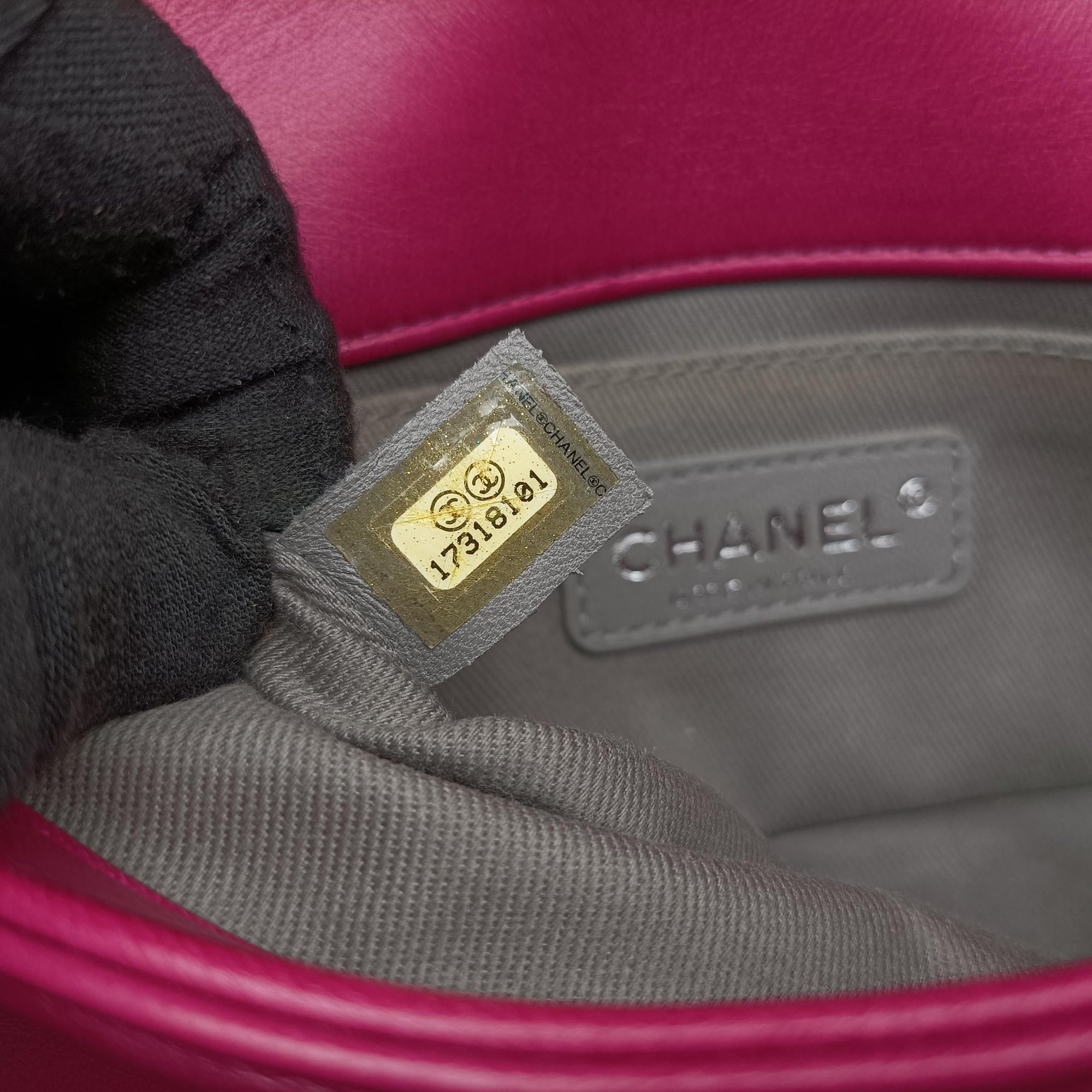 Pre-owned Chanel BOY CHANEL Rose velour A67416 shoulderbag | stylenewstar
