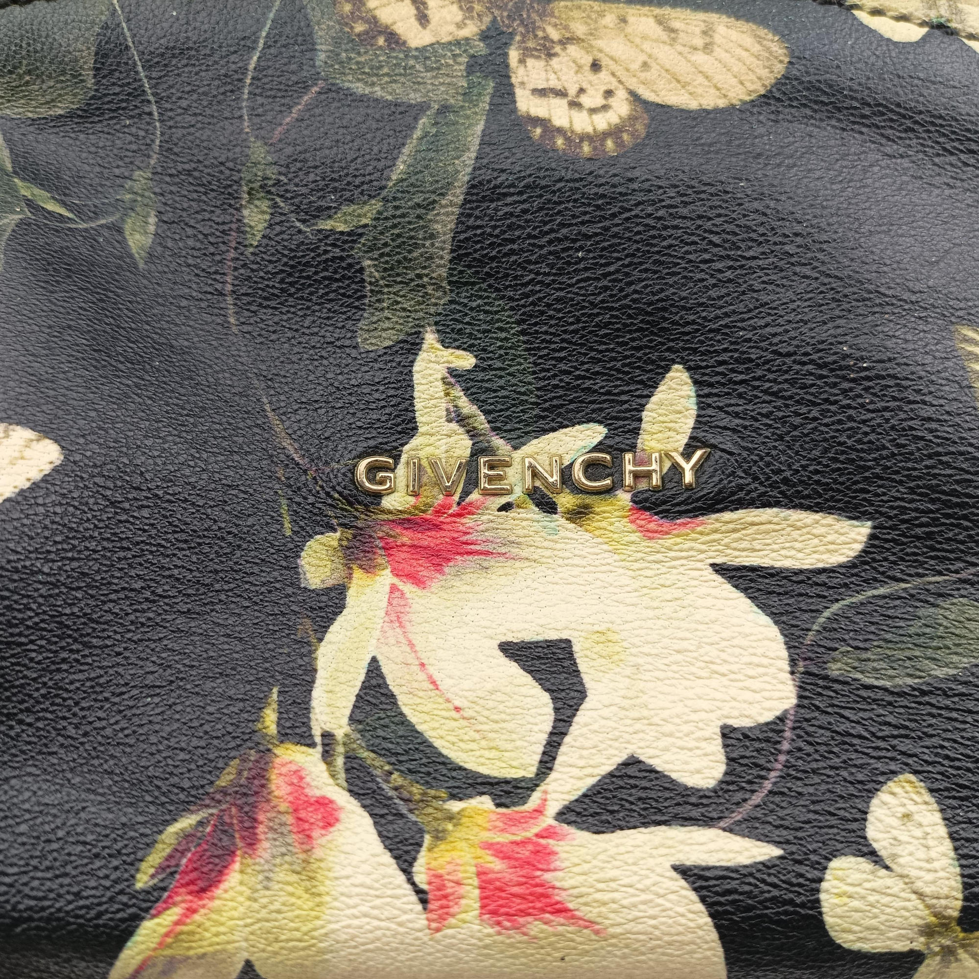 Pre-owned Givenchy pandora Multicolour Leather  handbag | stylenewstar