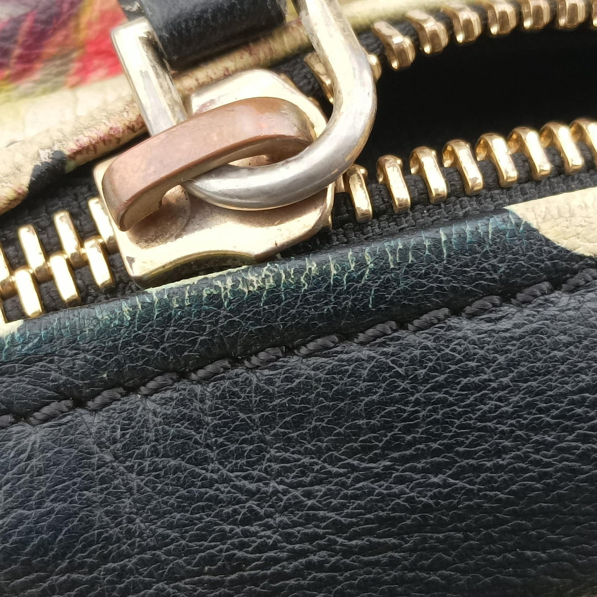 Pre-owned Givenchy pandora Multicolour Leather  handbag | stylenewstar