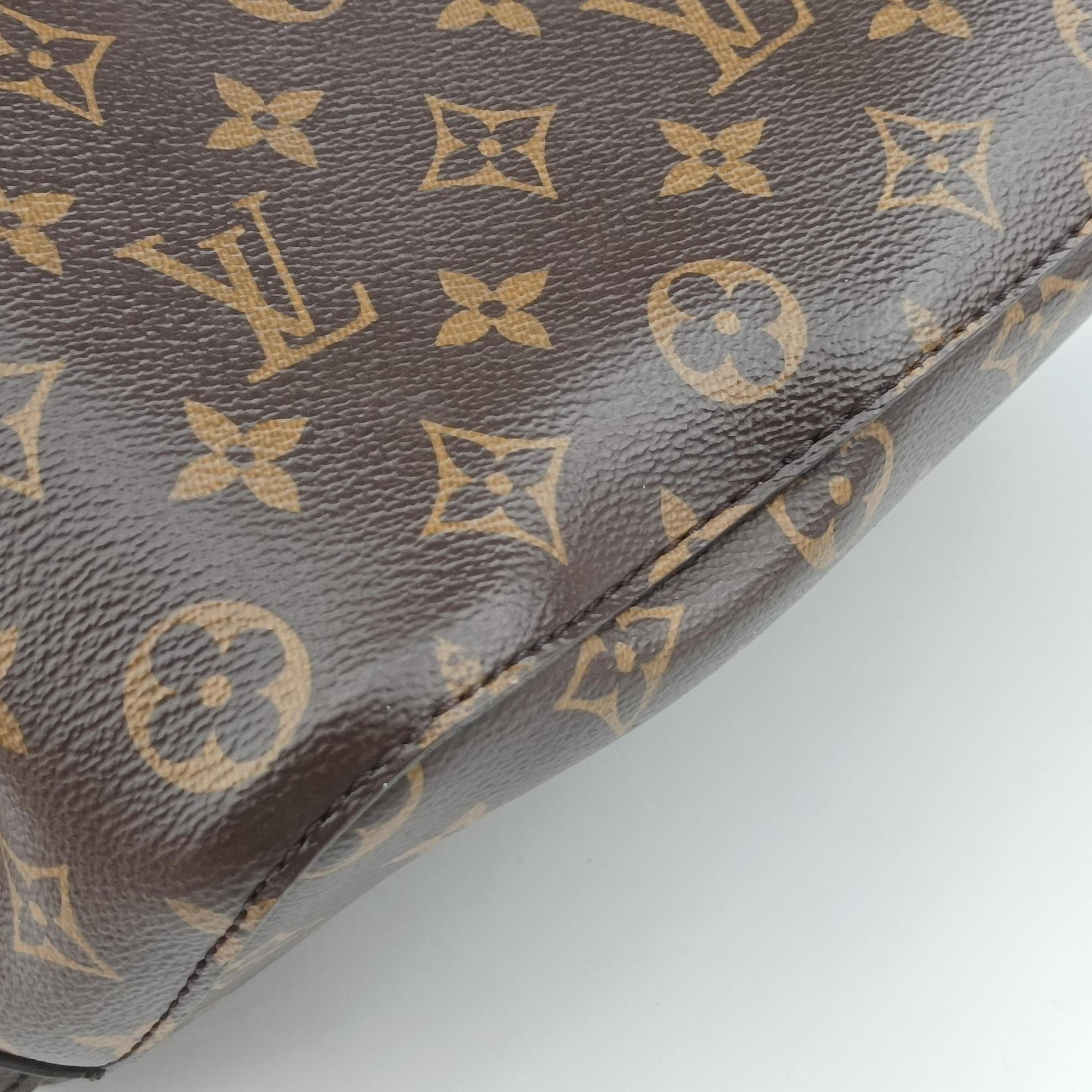 Pre-owned Louis Vuitton NeoNoe BROWN×Rose Poodle Monogram Canvas M44022 shoulderbag | stylenewstar