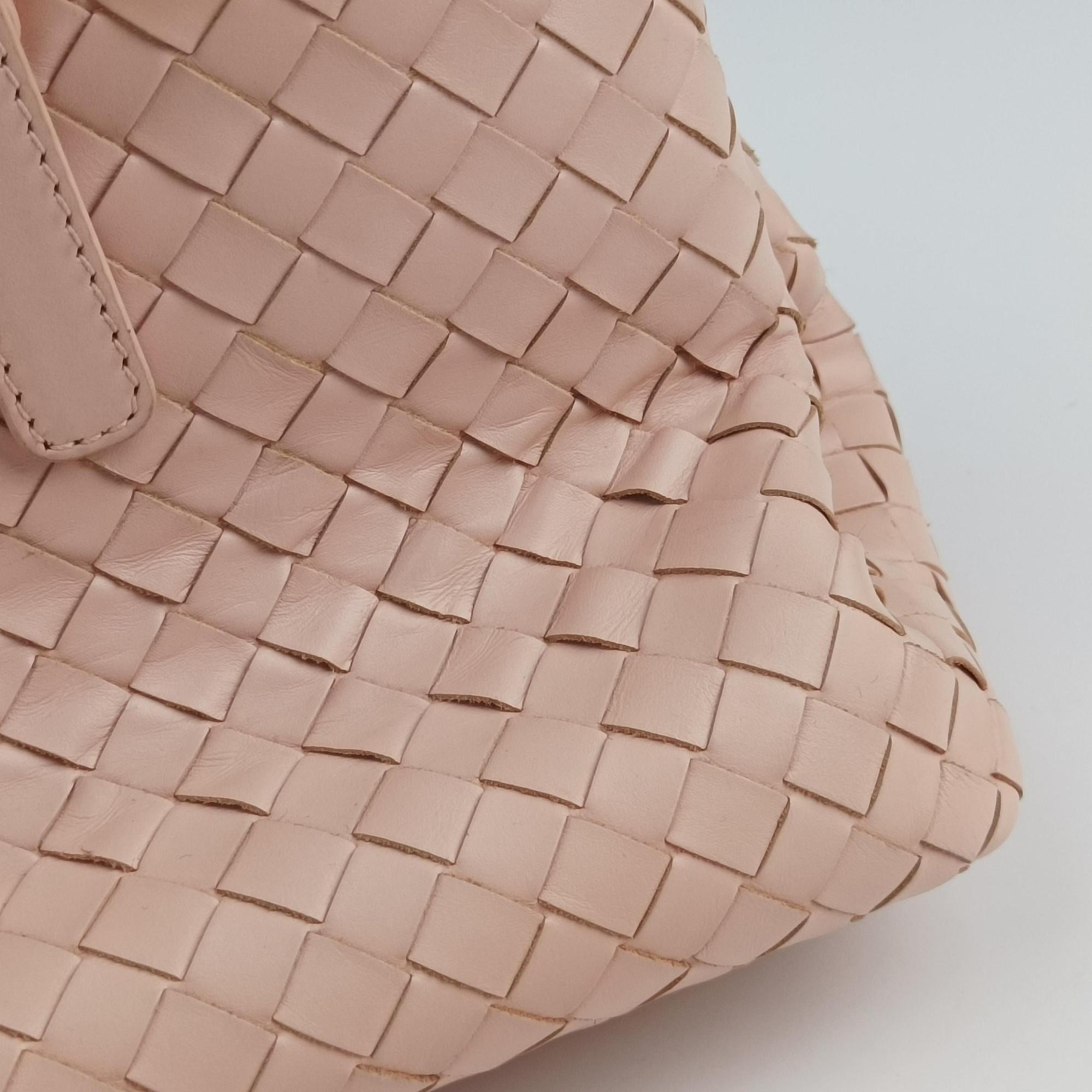 Vintage Bottega Veneta Roma Intrecciato Pink lambskin  shoulderbag | stylenewstar
