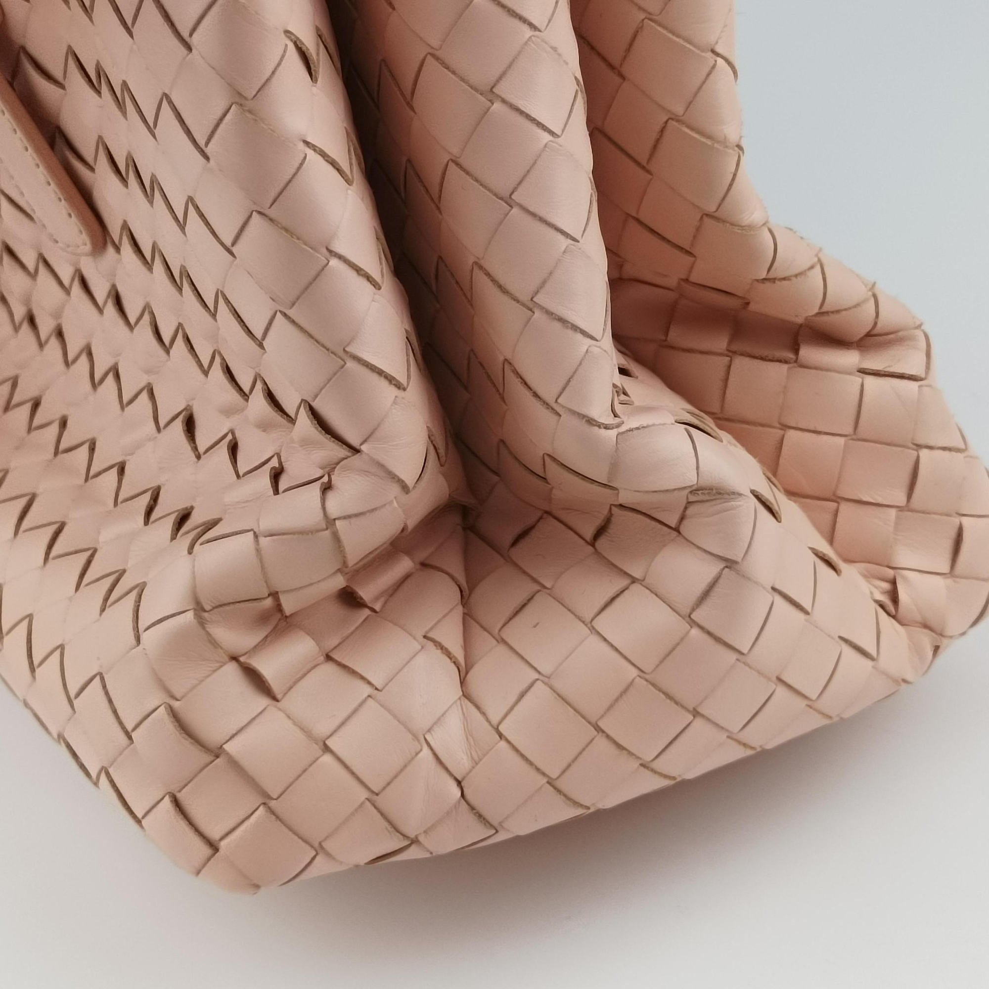 Vintage Bottega Veneta Roma Intrecciato Pink lambskin  shoulderbag | stylenewstar