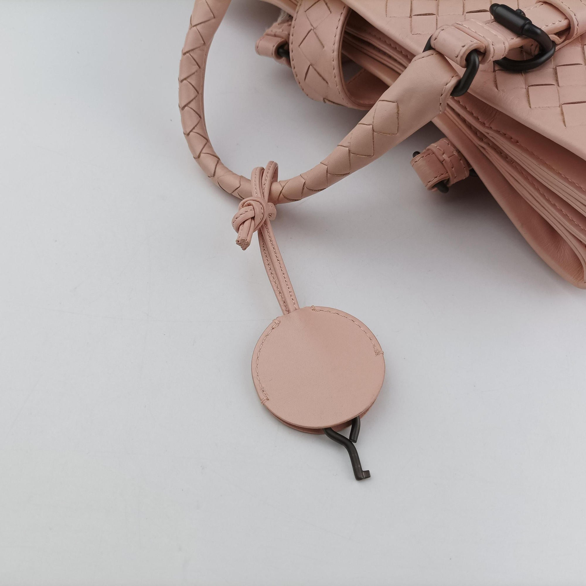 Vintage Bottega Veneta Roma Intrecciato Pink lambskin  shoulderbag | stylenewstar