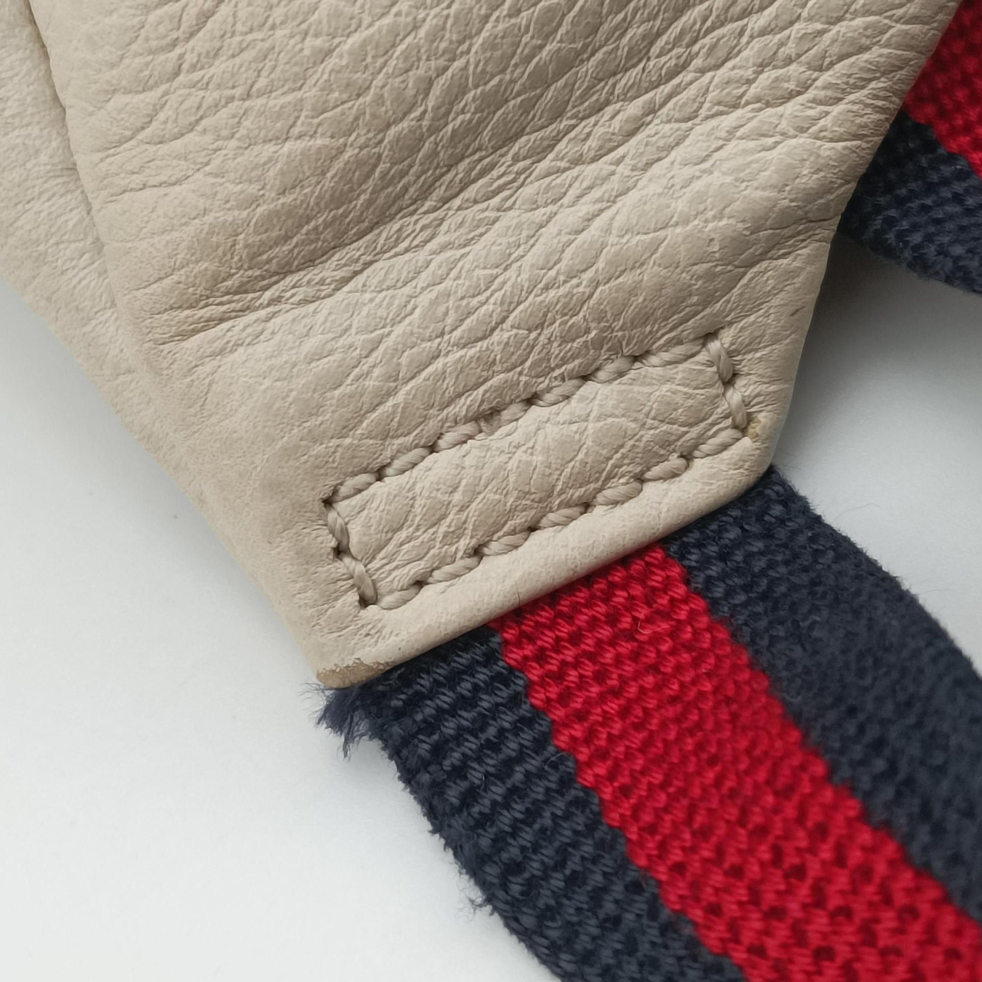 Secondhand Gucci Print White Leather 527792 bum bag/waist bag | stylenewstar
