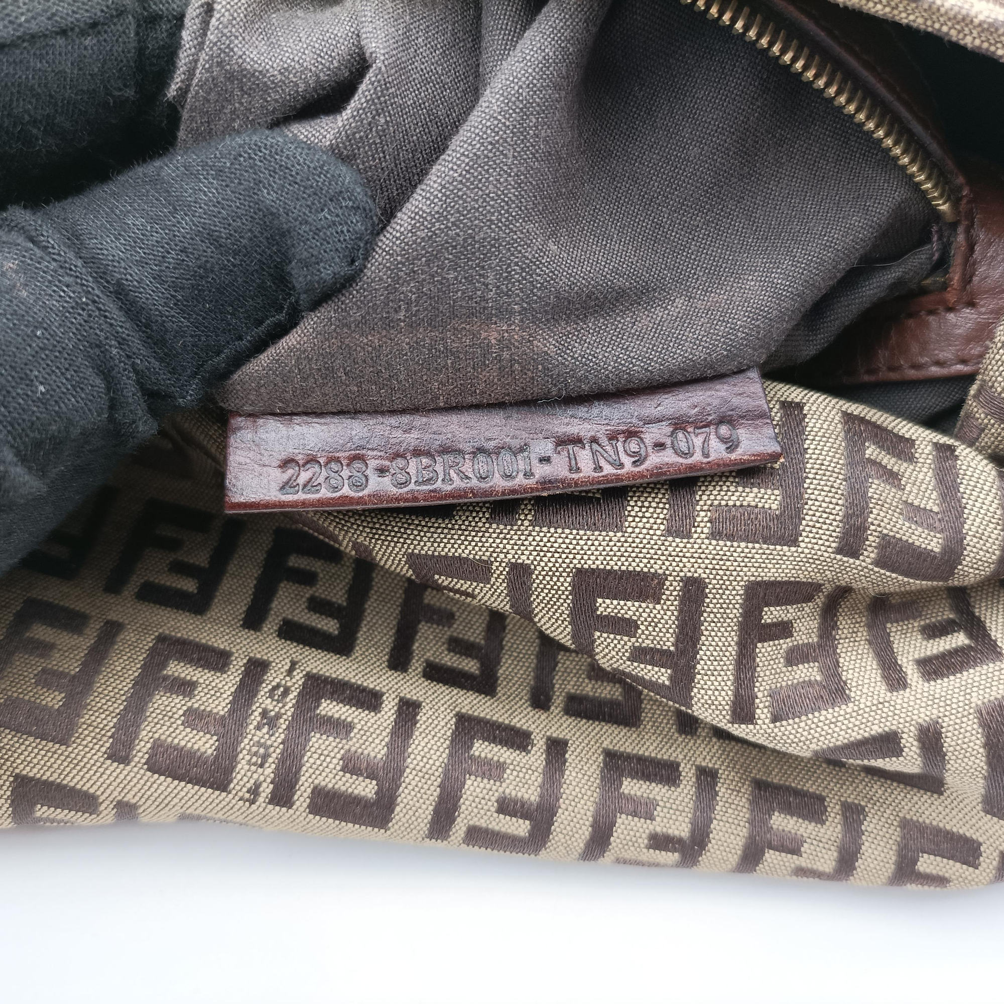 Vintage Fendi Baguette Zucchino Brown canvasxLeather 8BR01 handbag | stylenewstar