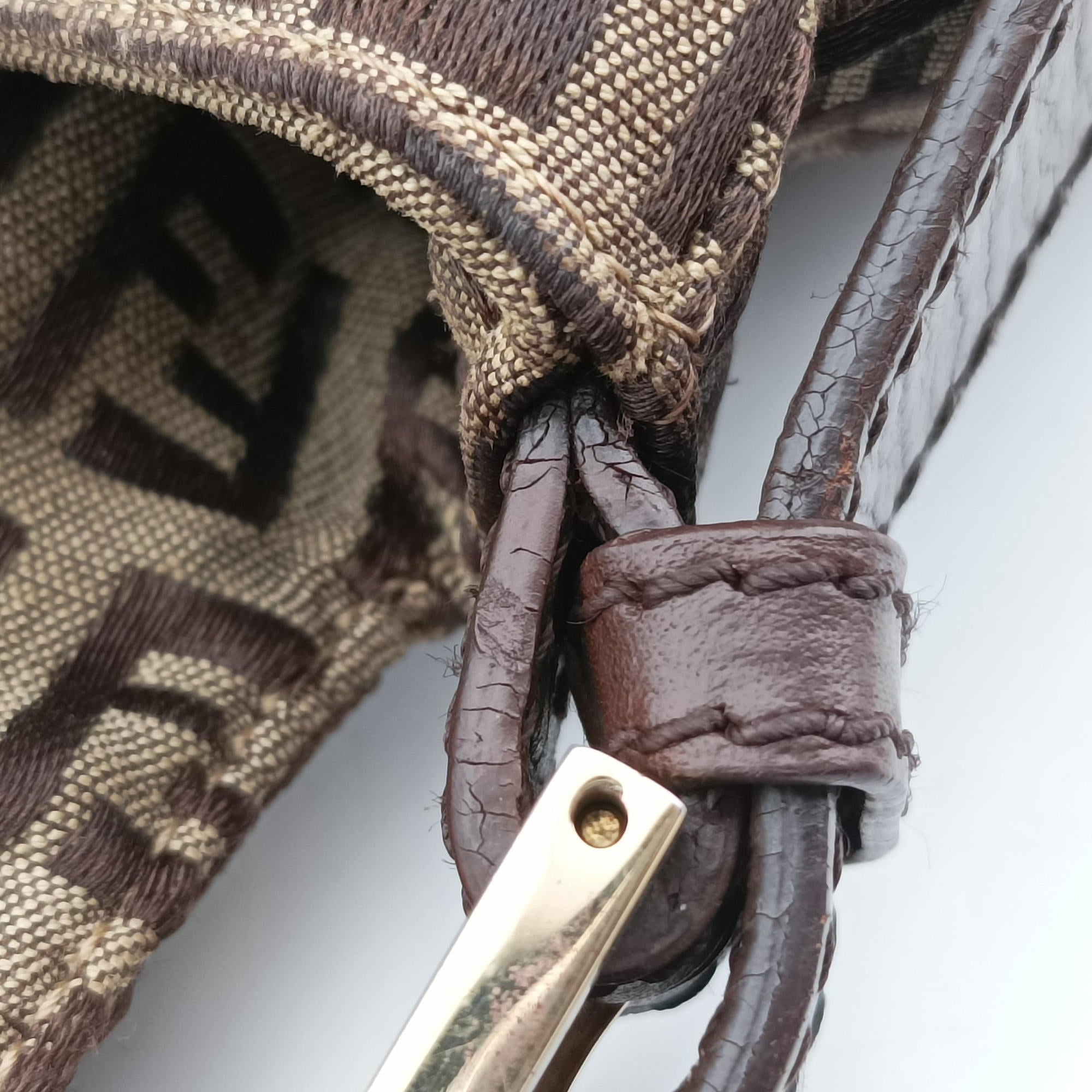 Vintage Fendi Baguette Zucchino Brown canvasxLeather 8BR01 handbag | stylenewstar