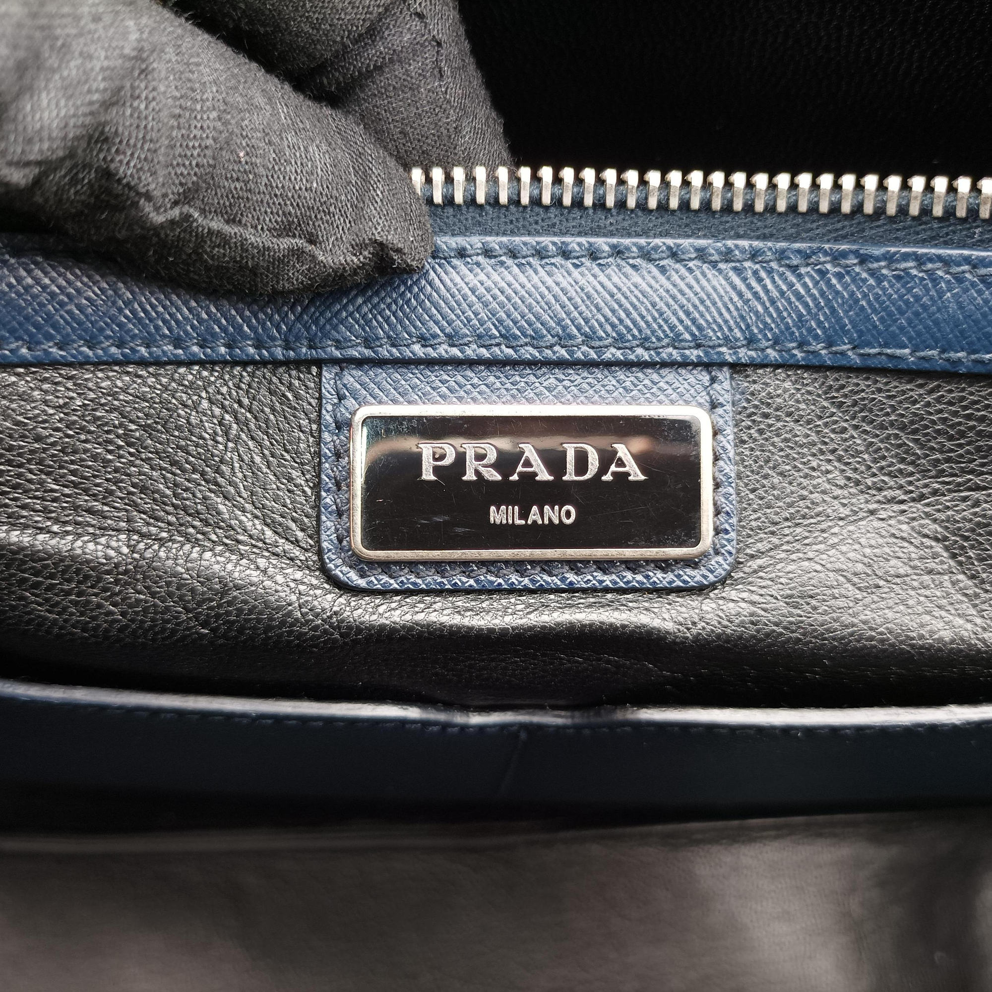 Vintage Prada business bag briefcase Navy SAFFIANO Leather 2VE363 handbag | stylenewstar