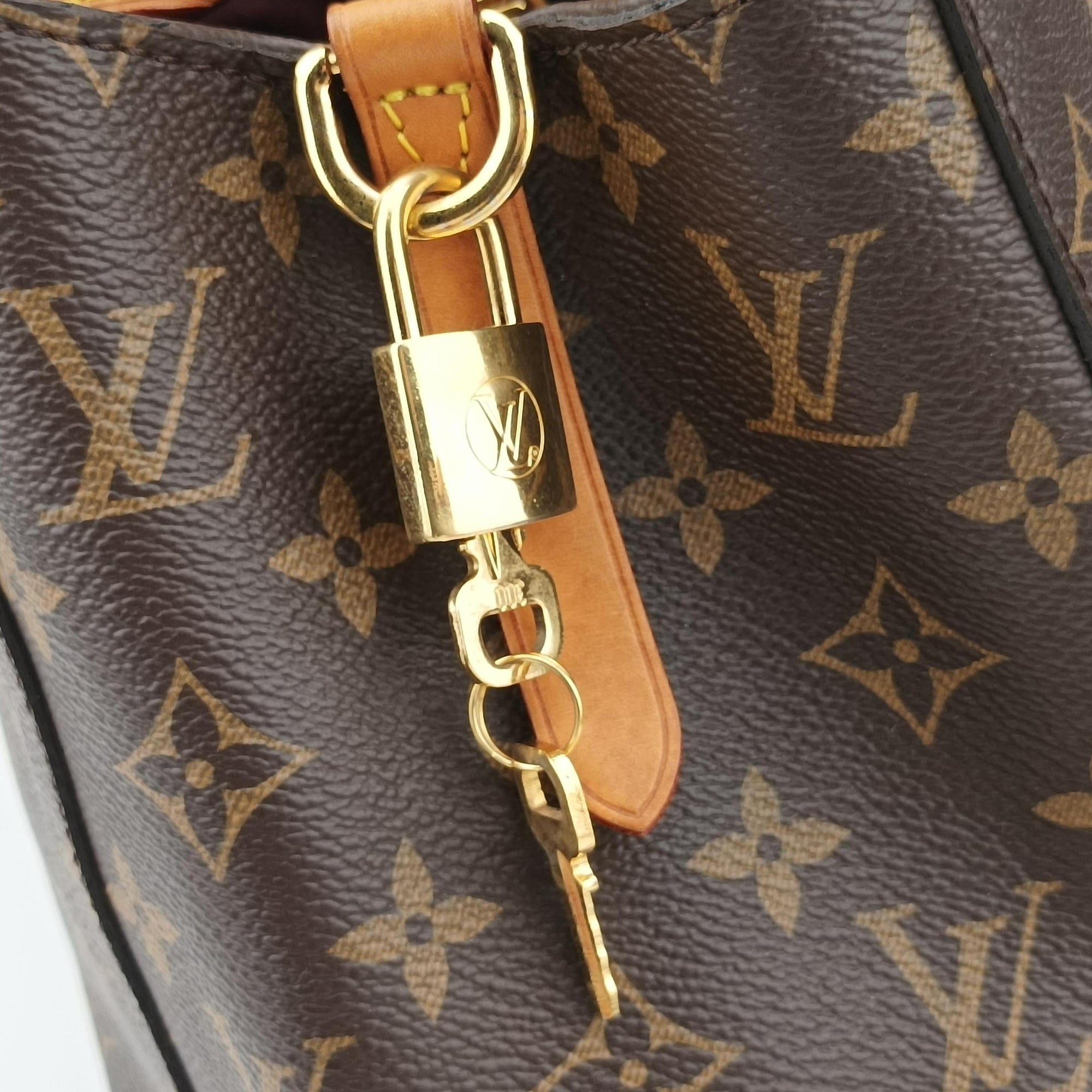 Pre-owned Louis Vuitton MONTAIGNE MM BROWN Monogram Canvas M41056 shoulderbag | stylenewstar