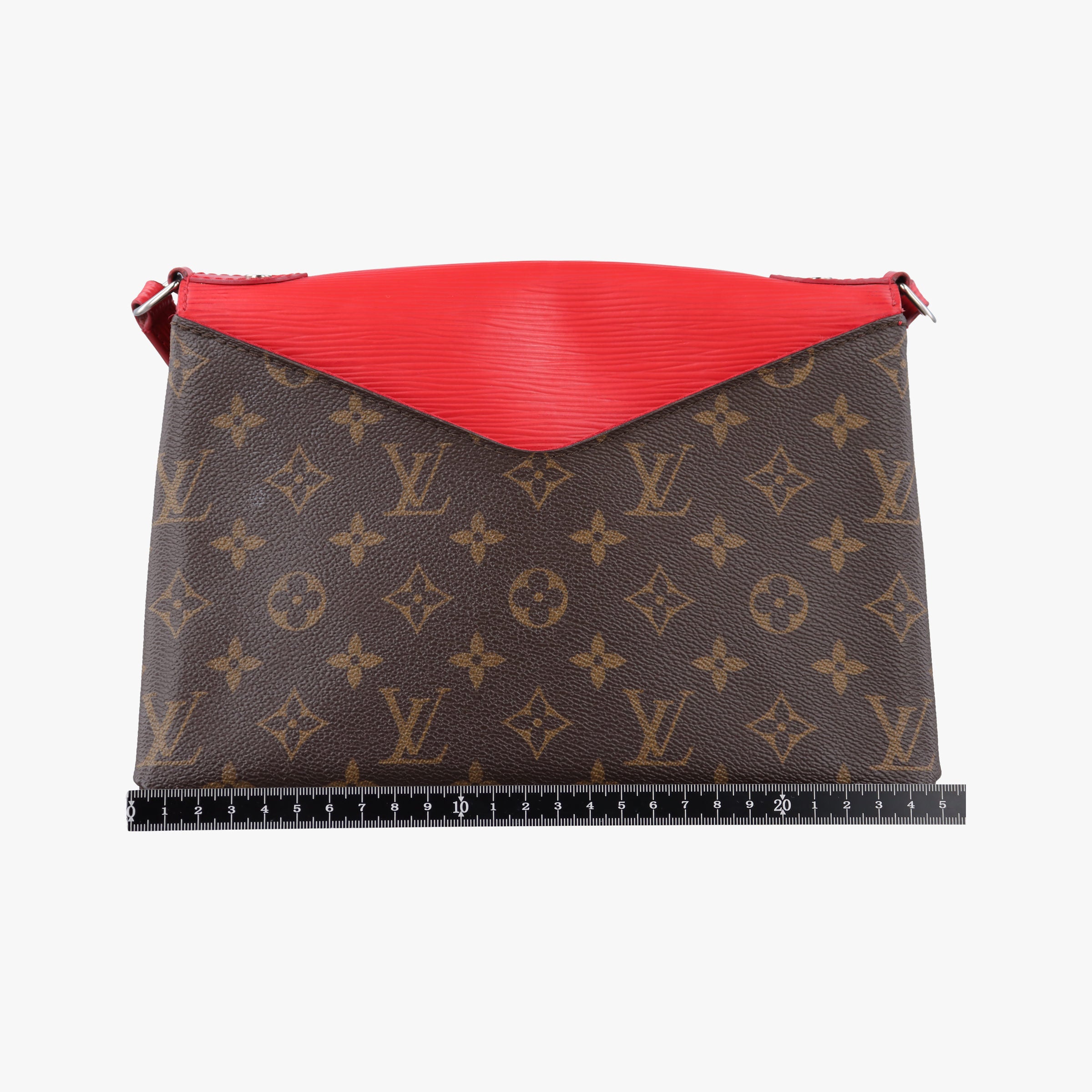 Secondhand Louis Vuitton SAINT MICHEL Brown×COQUELICOT Monogram Canvas×epi M44031 shoulderbag | stylenewstar