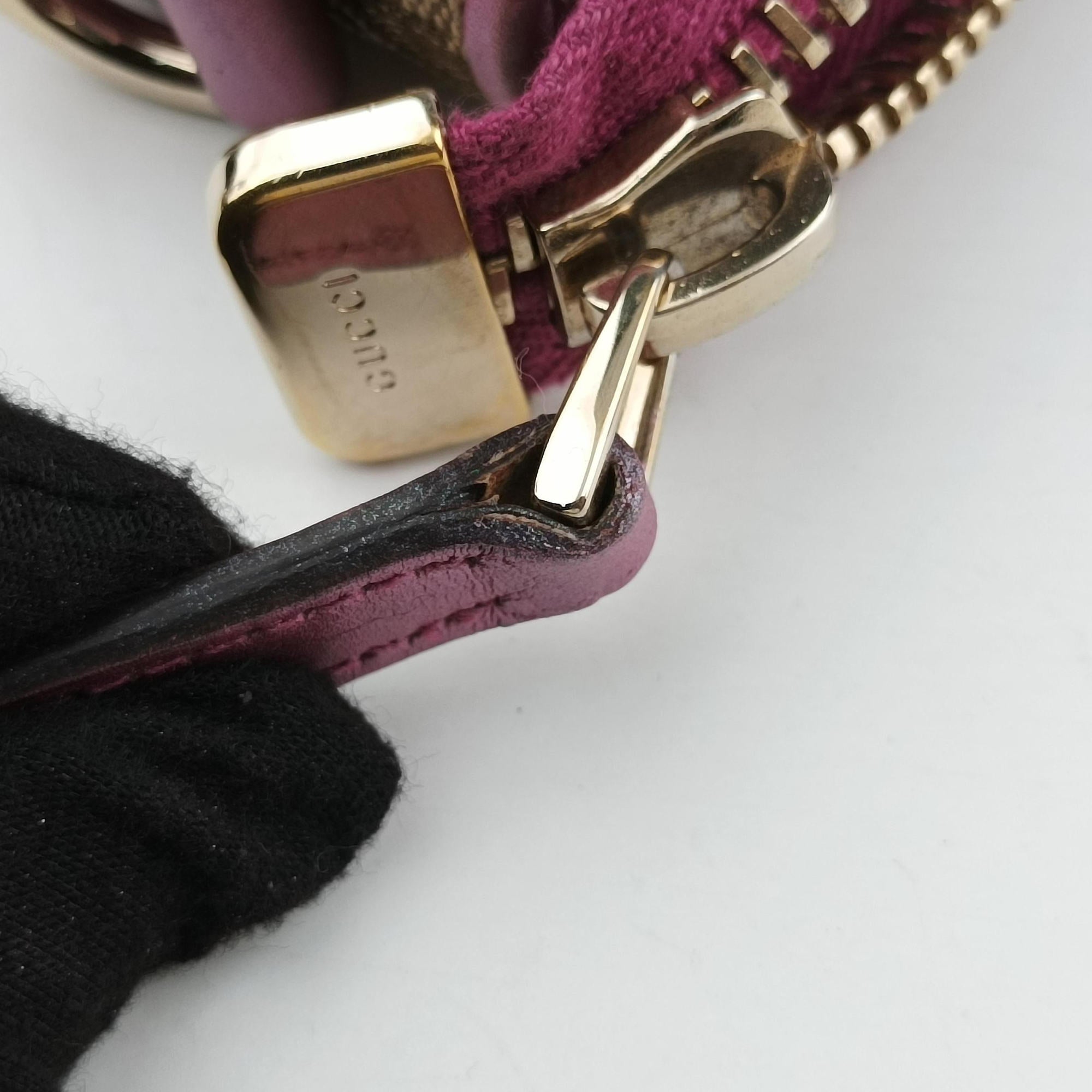 Pre-owned Gucci Guccissima Heart Bit Beige × Pink Canvas×Leather 269957 shoulderbag | stylenewstar