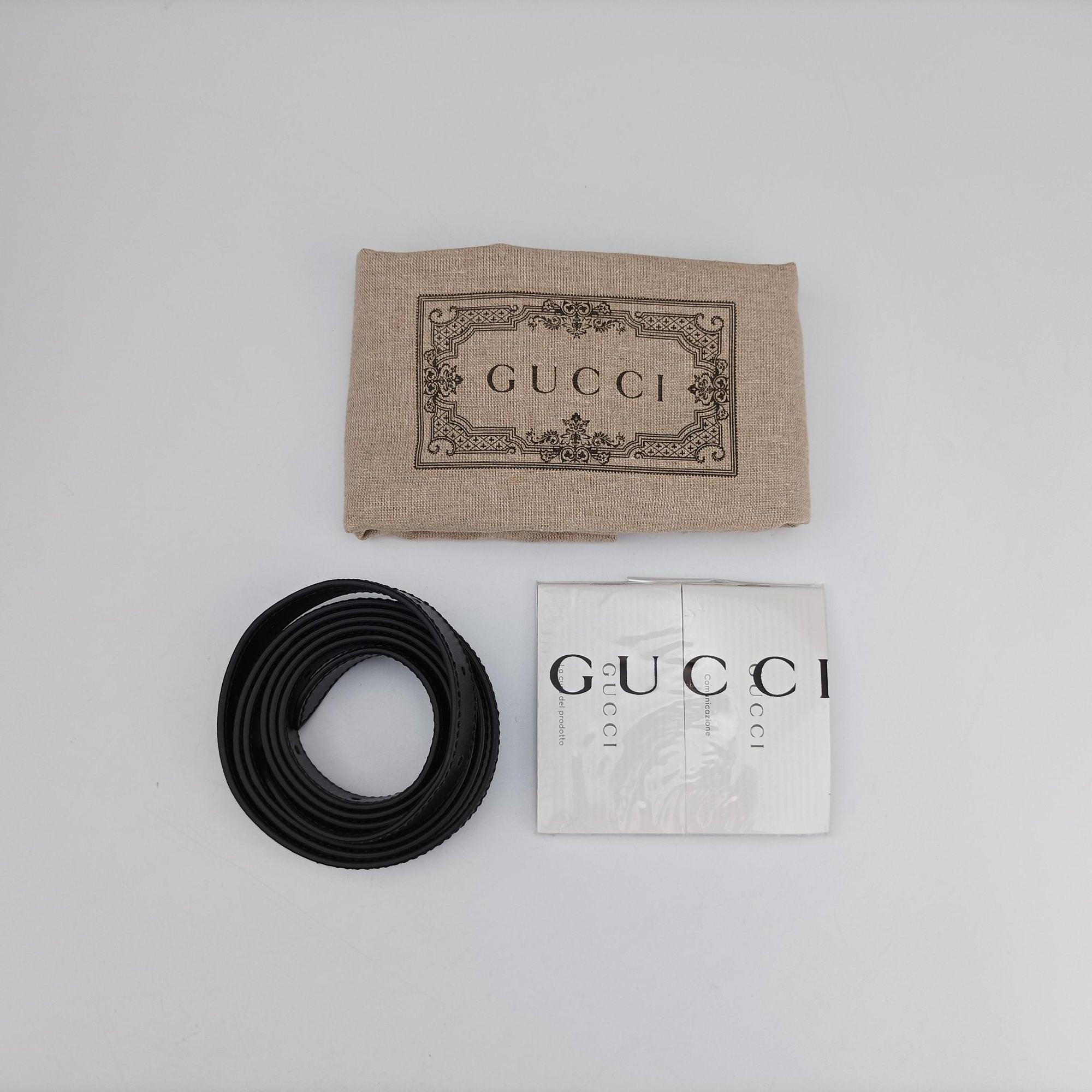 Pre-owned Gucci Printed bucket Black × blue × pink × green Leather 675882 shoulderbag | stylenewstar