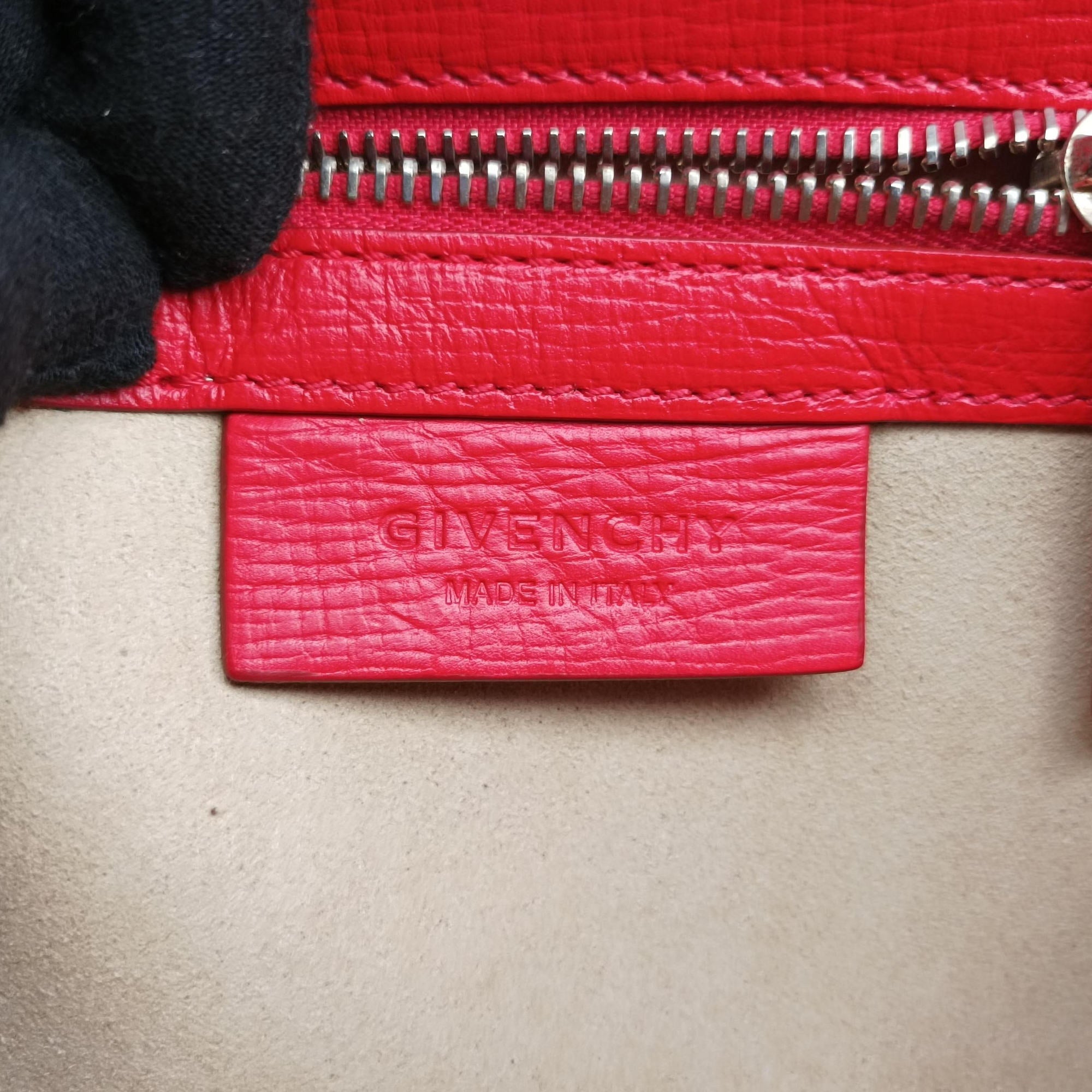 Pre-owned Givenchy Pandora Box Red Leather  shoulderbag | stylenewstar