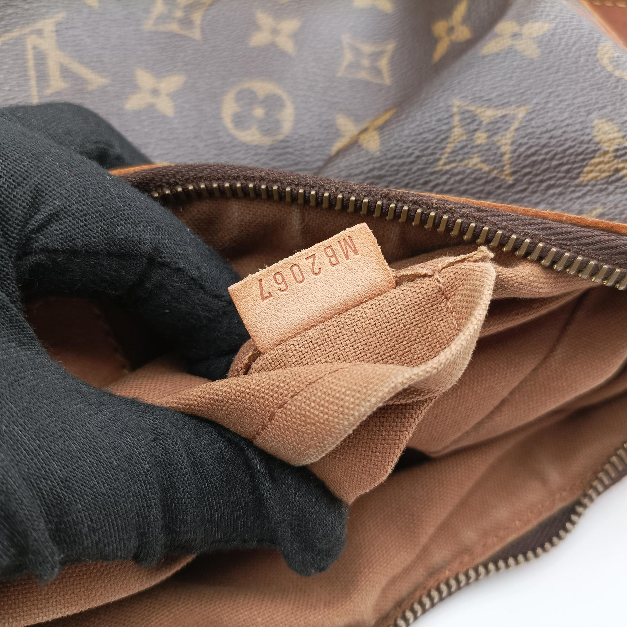 Pre-owned Louis Vuitton TULUM GM Brown Monogram Canvas M40075 shoulderbag | stylenewstar