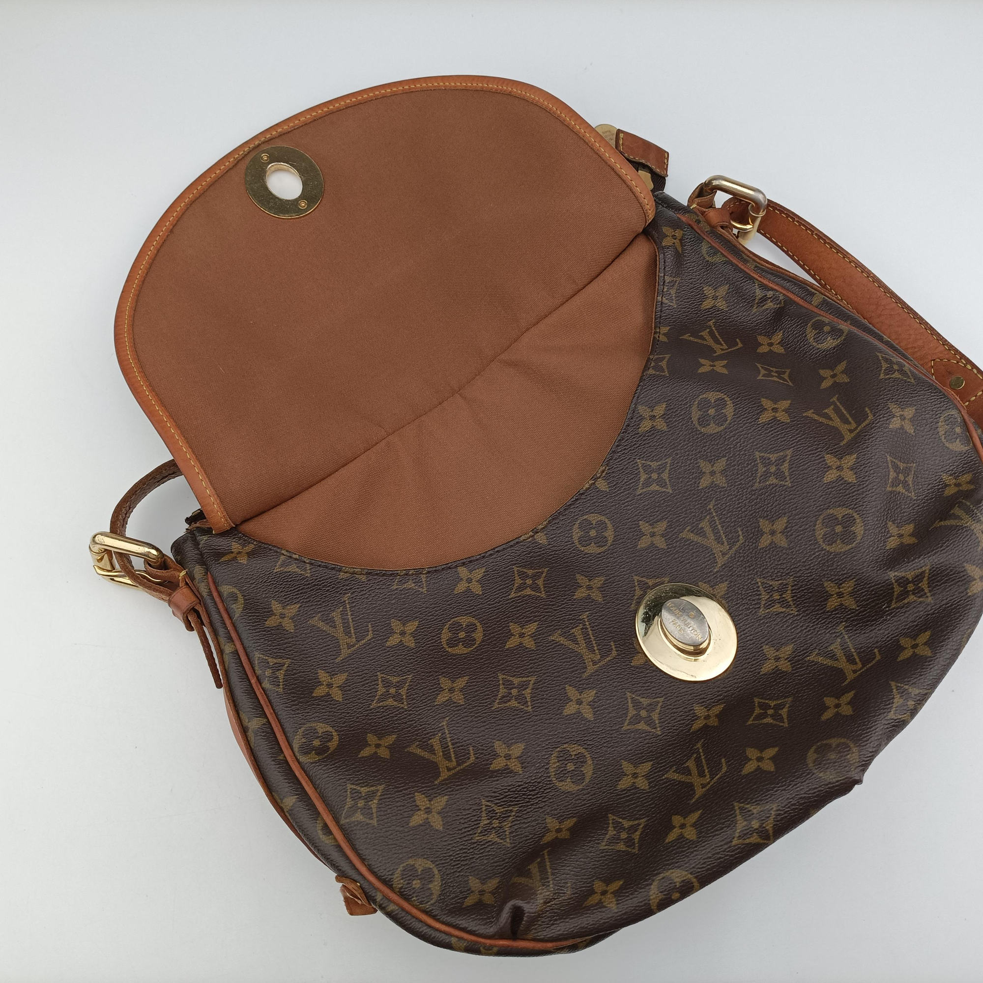 Pre-owned Louis Vuitton TULUM GM Brown Monogram Canvas M40075 shoulderbag | stylenewstar