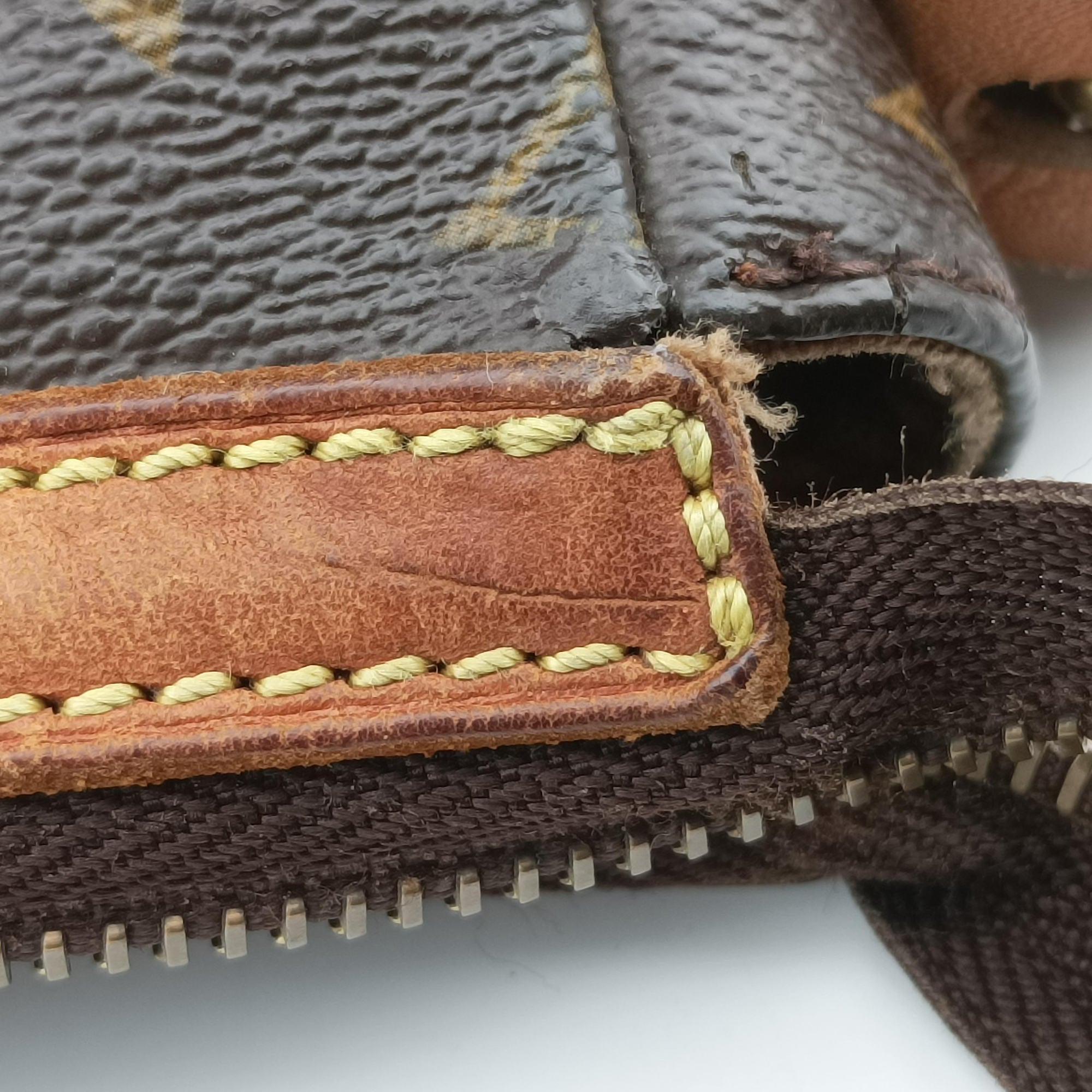 Pre-owned Louis Vuitton TULUM GM Brown Monogram Canvas M40075 shoulderbag | stylenewstar