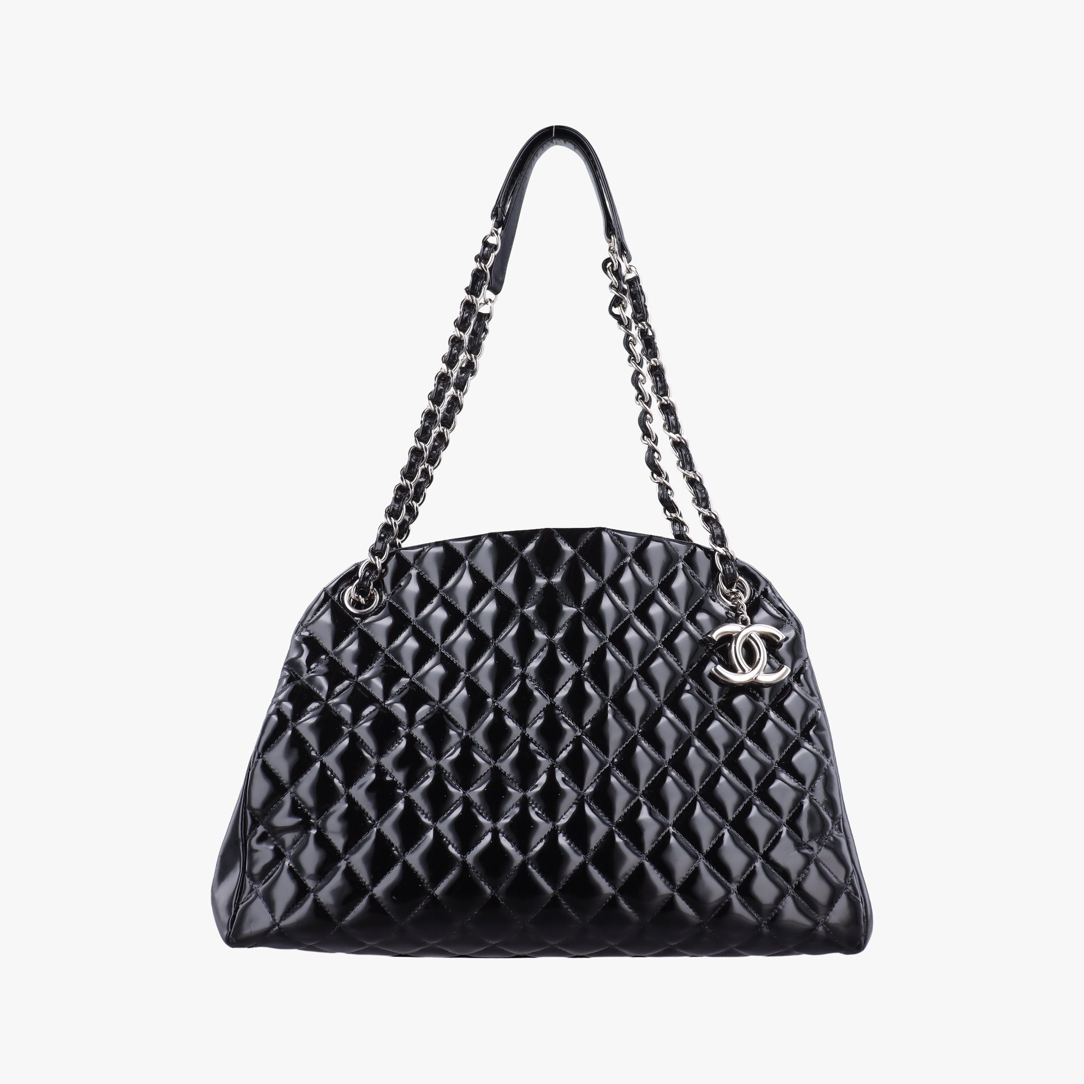 Secondhand Chanel Mademoiselle Bowling Black Patent Leather A50558 shoulderbag | stylenewstar
