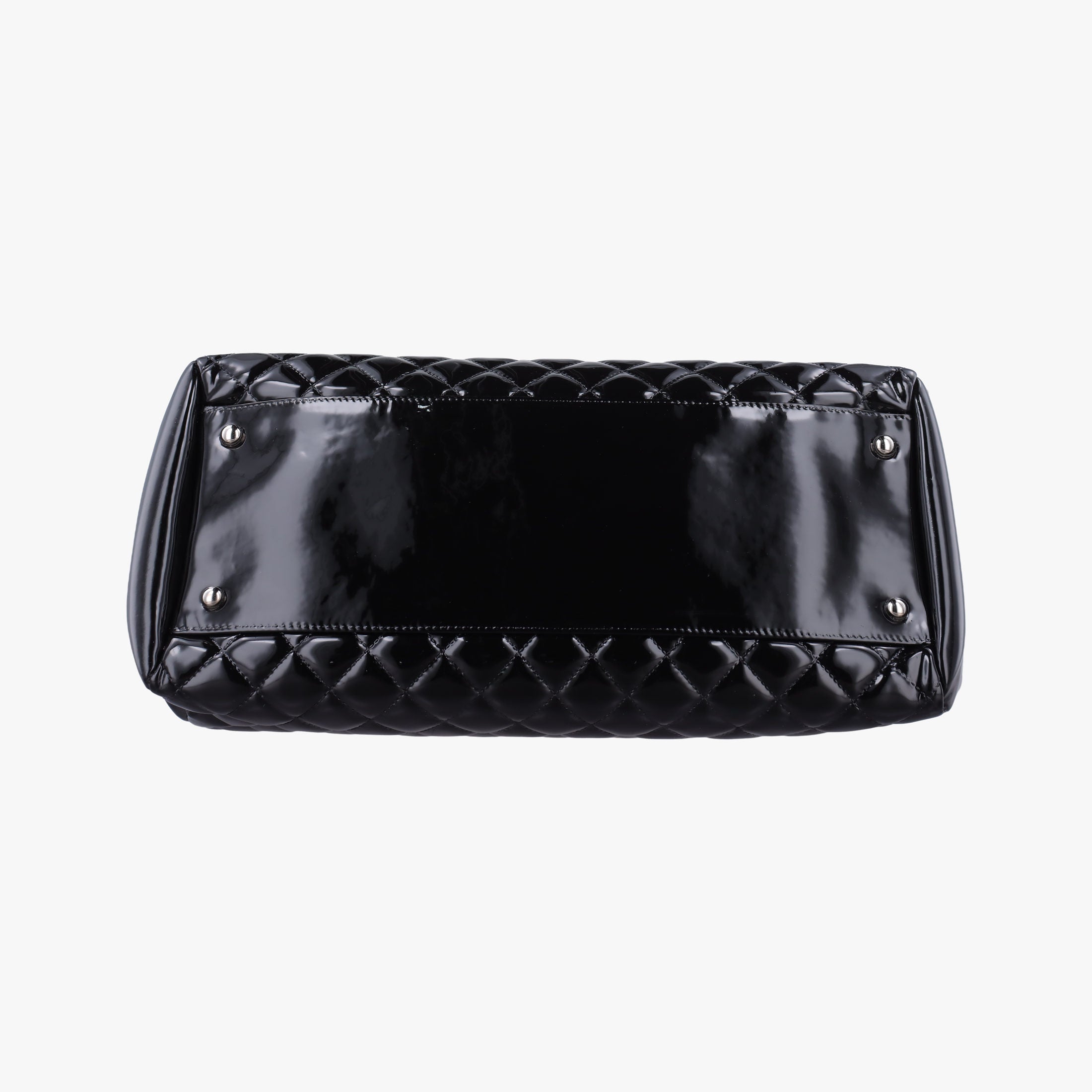 Secondhand Chanel Mademoiselle Bowling Black Patent Leather A50558 shoulderbag | stylenewstar