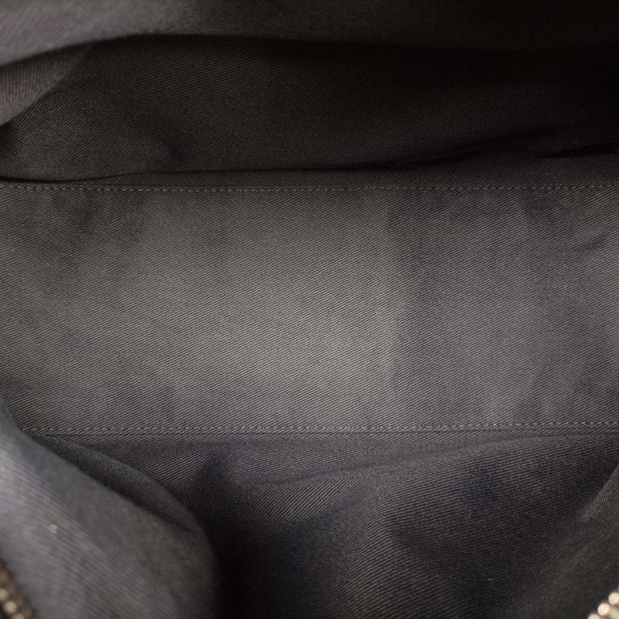 Secondhand Chanel Mademoiselle Bowling Black Patent Leather A50558 shoulderbag | stylenewstar