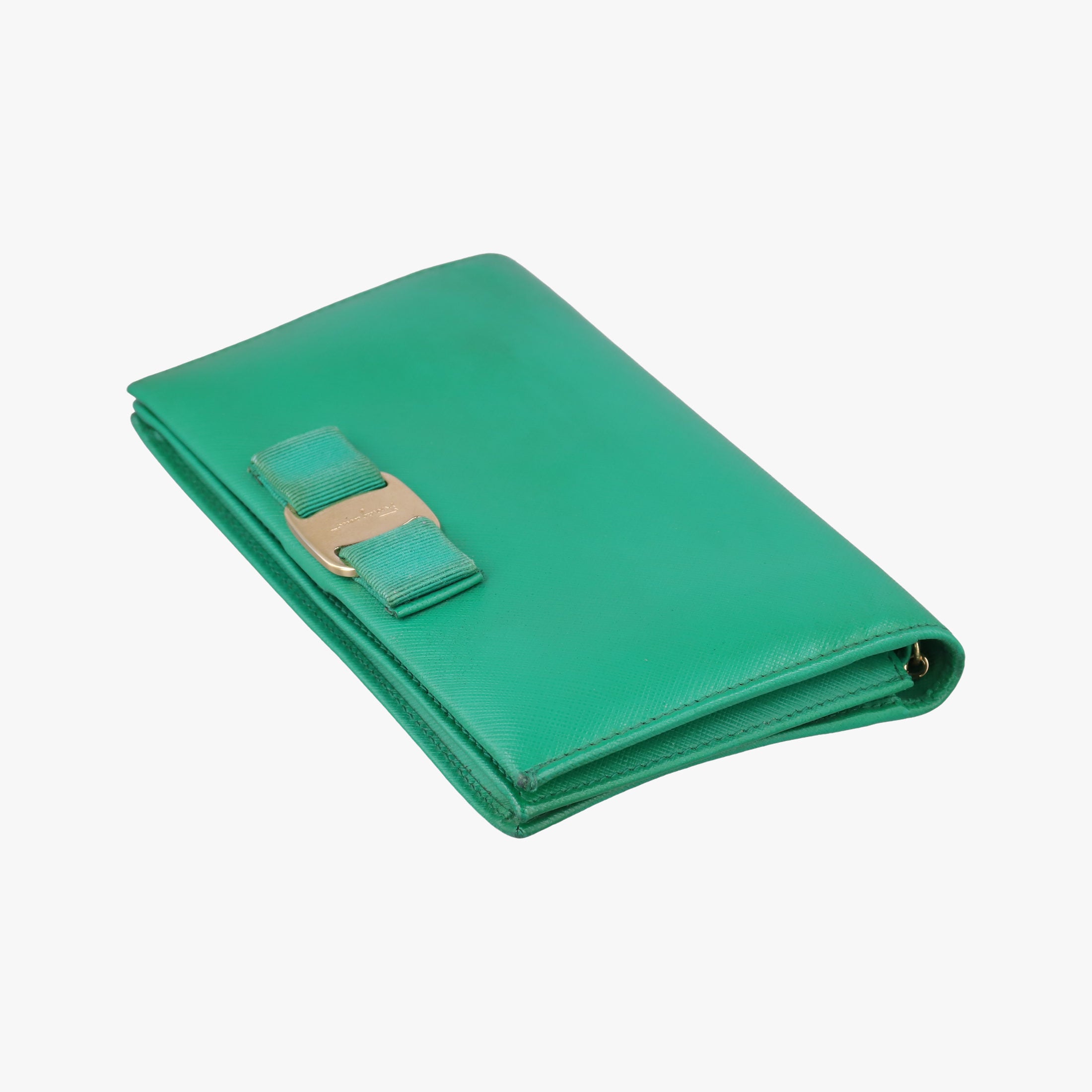 Secondhand Ferragamo Ginny Vara Green Leather  shoulderbag | stylenewstar