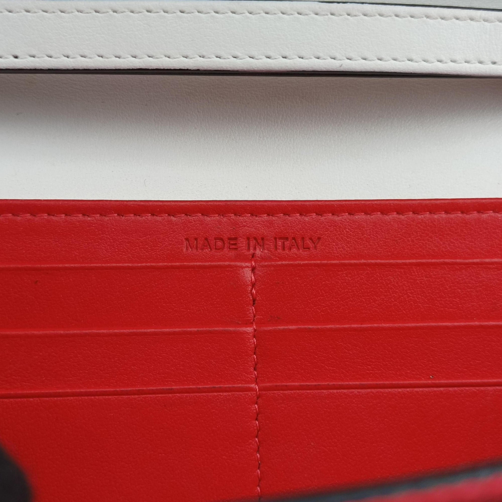 Secondhand Christian Louboutin Paloma Clutch White Leather  clutchbag | stylenewstar