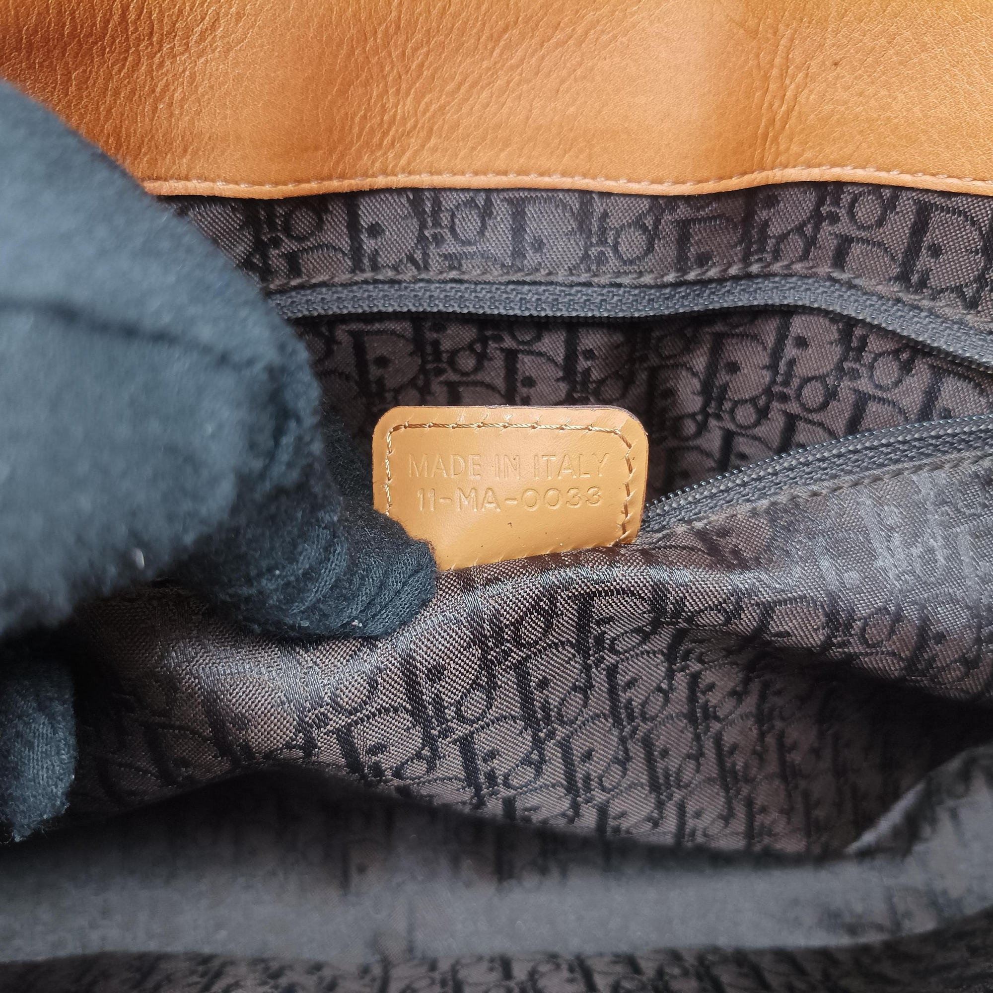 Secondhand Christian Dior Street Chic Columbus Brown Leather  shoulderbag | stylenewstar