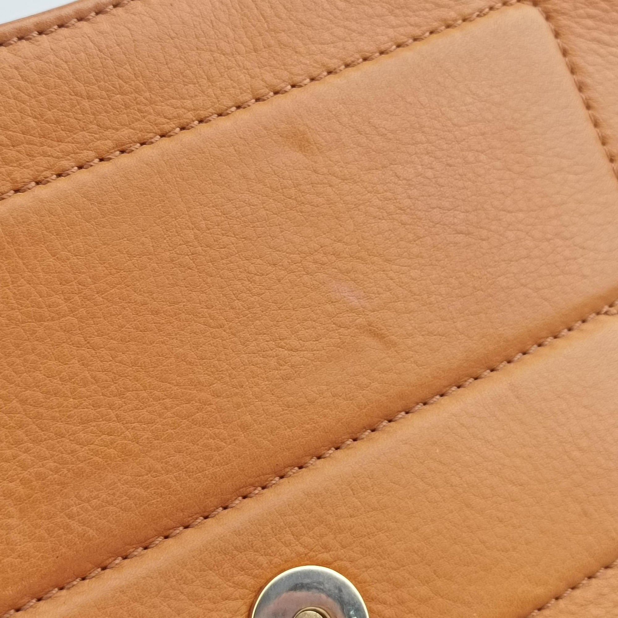 Secondhand Christian Dior Street Chic Columbus Brown Leather  shoulderbag | stylenewstar