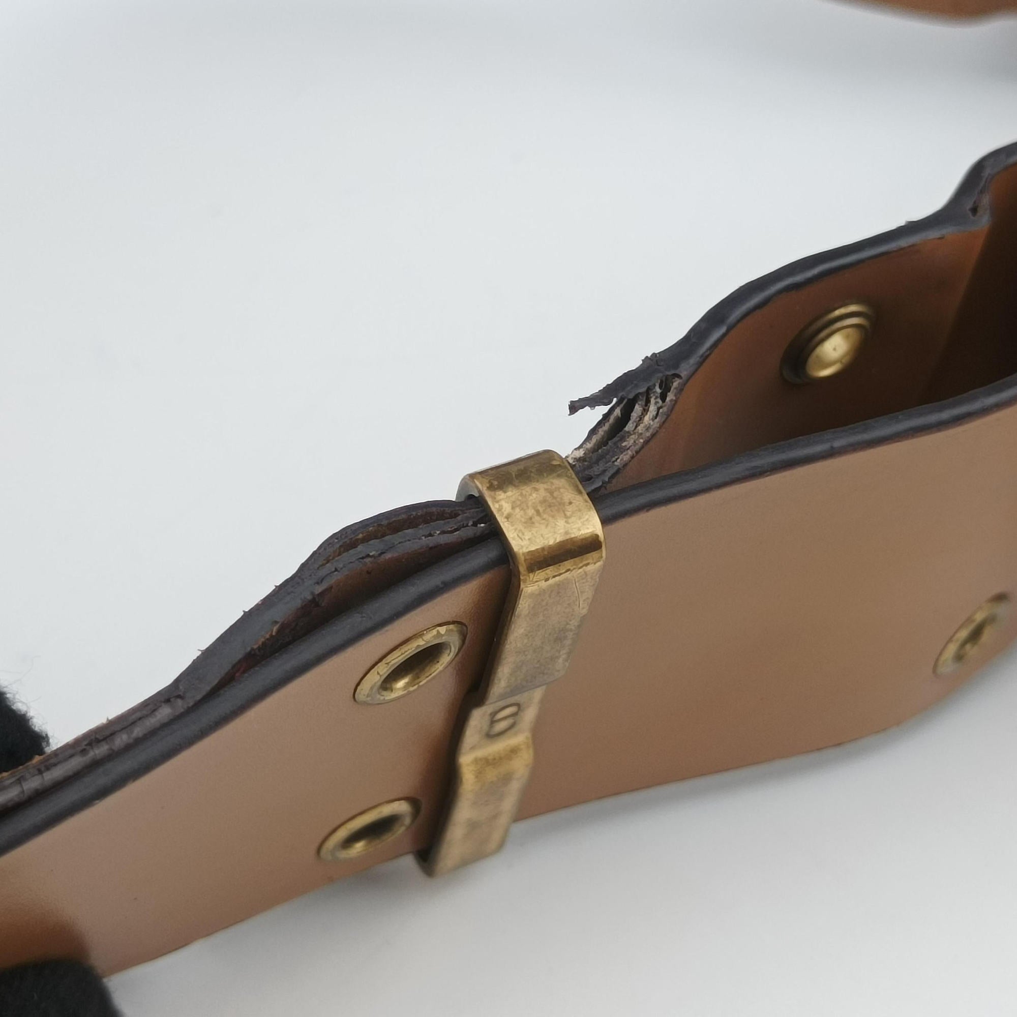 Secondhand Christian Dior Street Chic Columbus Brown Leather  shoulderbag | stylenewstar