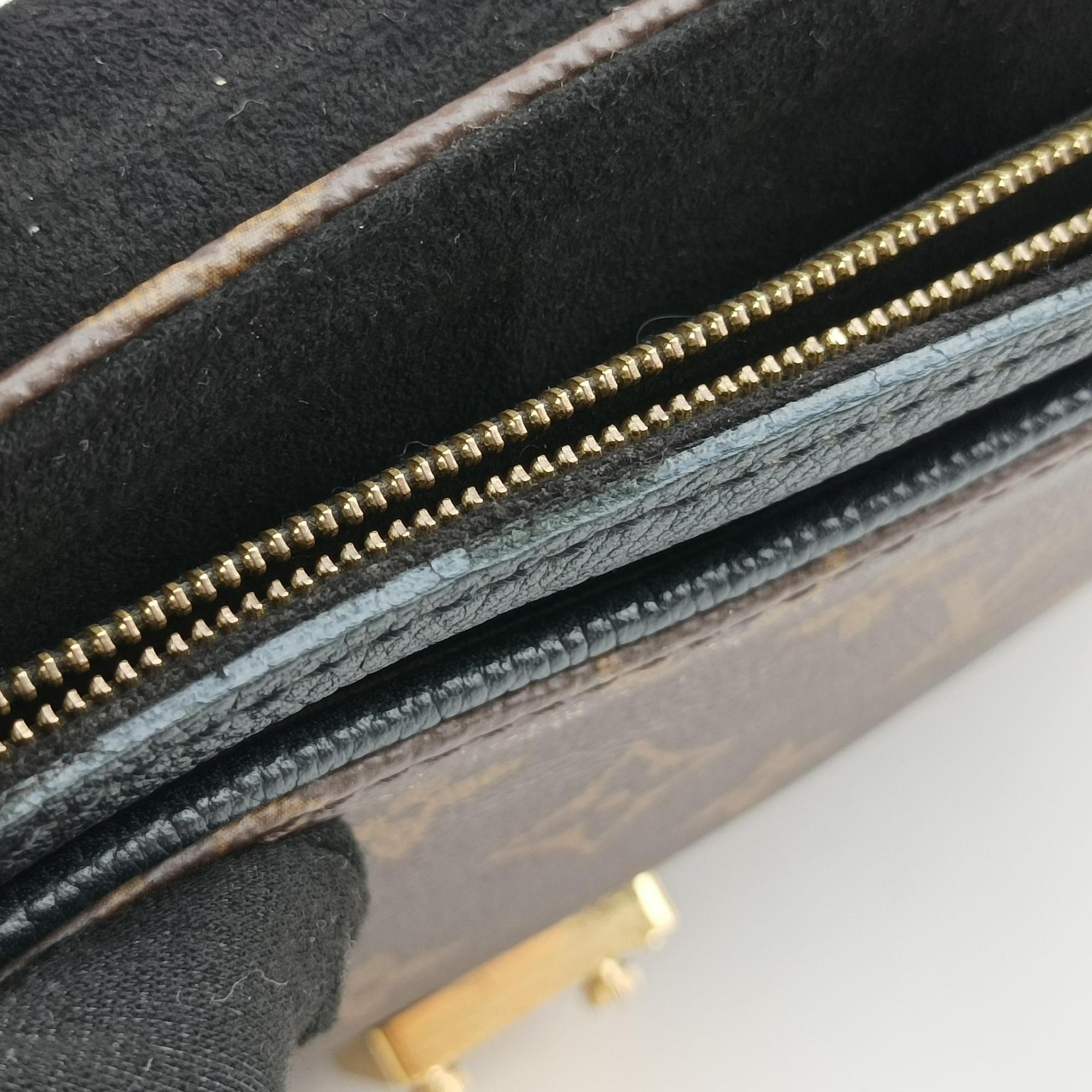 Pre-owned Louis Vuitton PALLAS Chain Brown×Noir Monogram Canvas×calf leather M41223 shoulderbag | stylenewstar