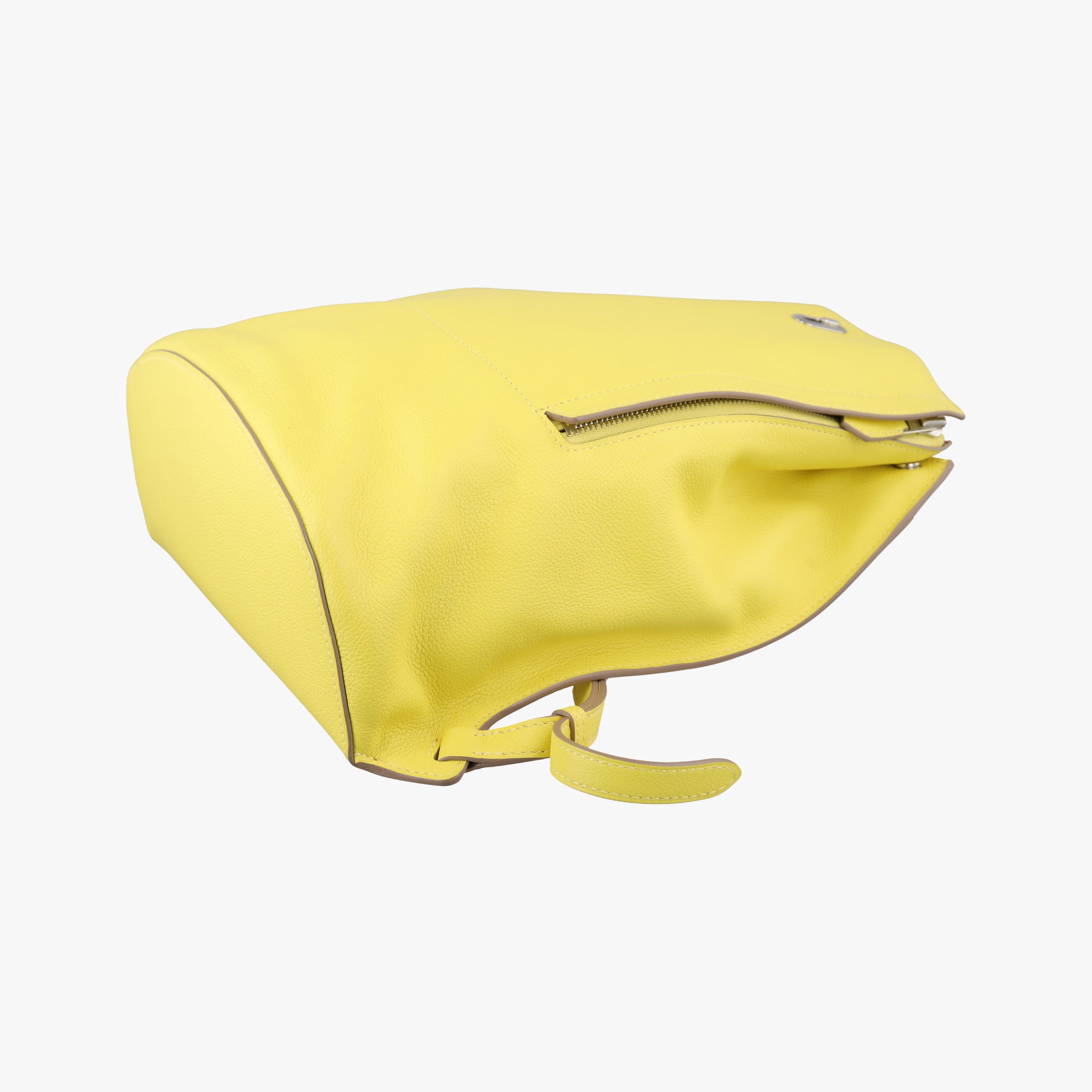 Pre-owned Hermes Sac A Dos GR24 Jaune Ambre Evercolor Calfskin  backpack/rucksack | stylenewstar