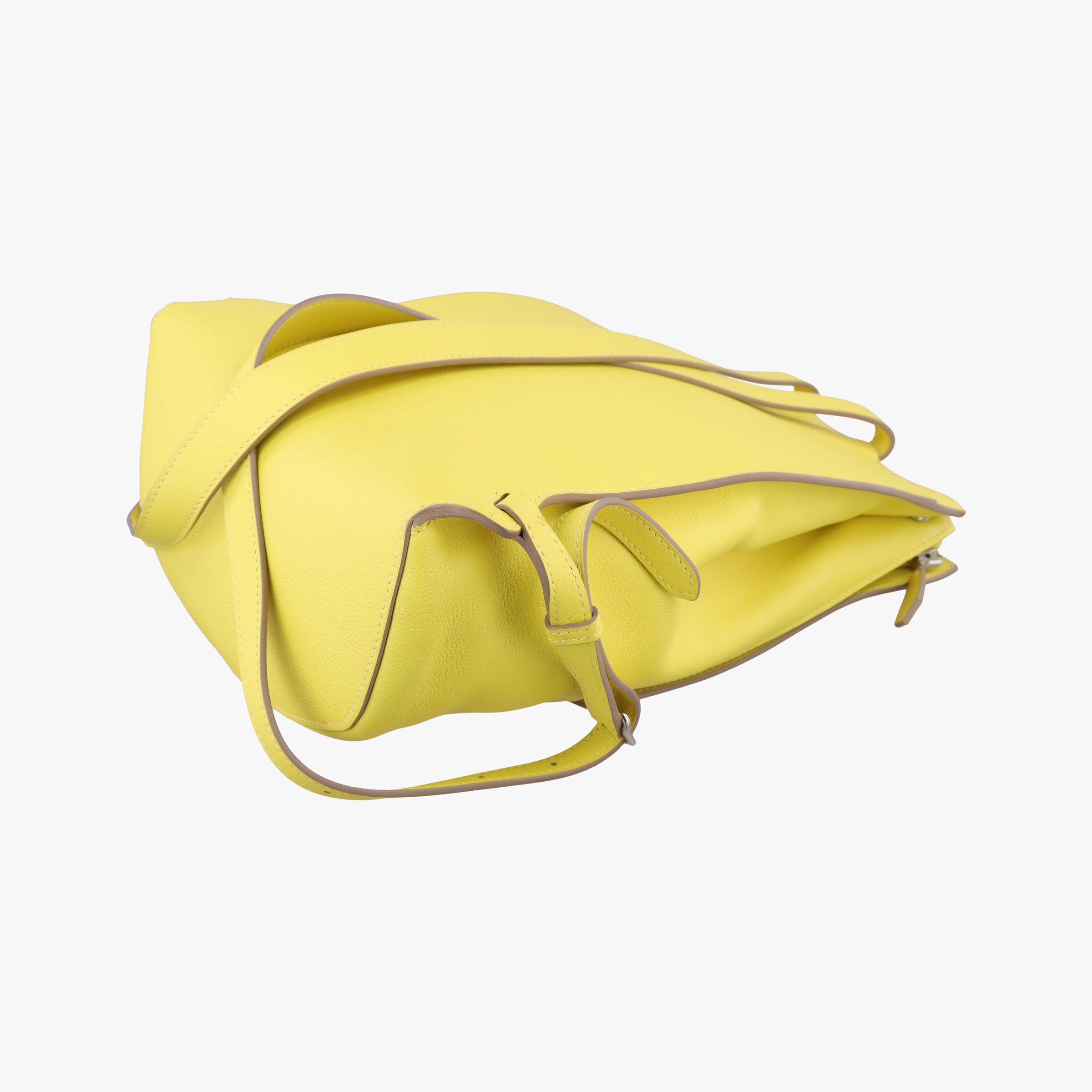 Pre-owned Hermes Sac A Dos GR24 Jaune Ambre Evercolor Calfskin  backpack/rucksack | stylenewstar
