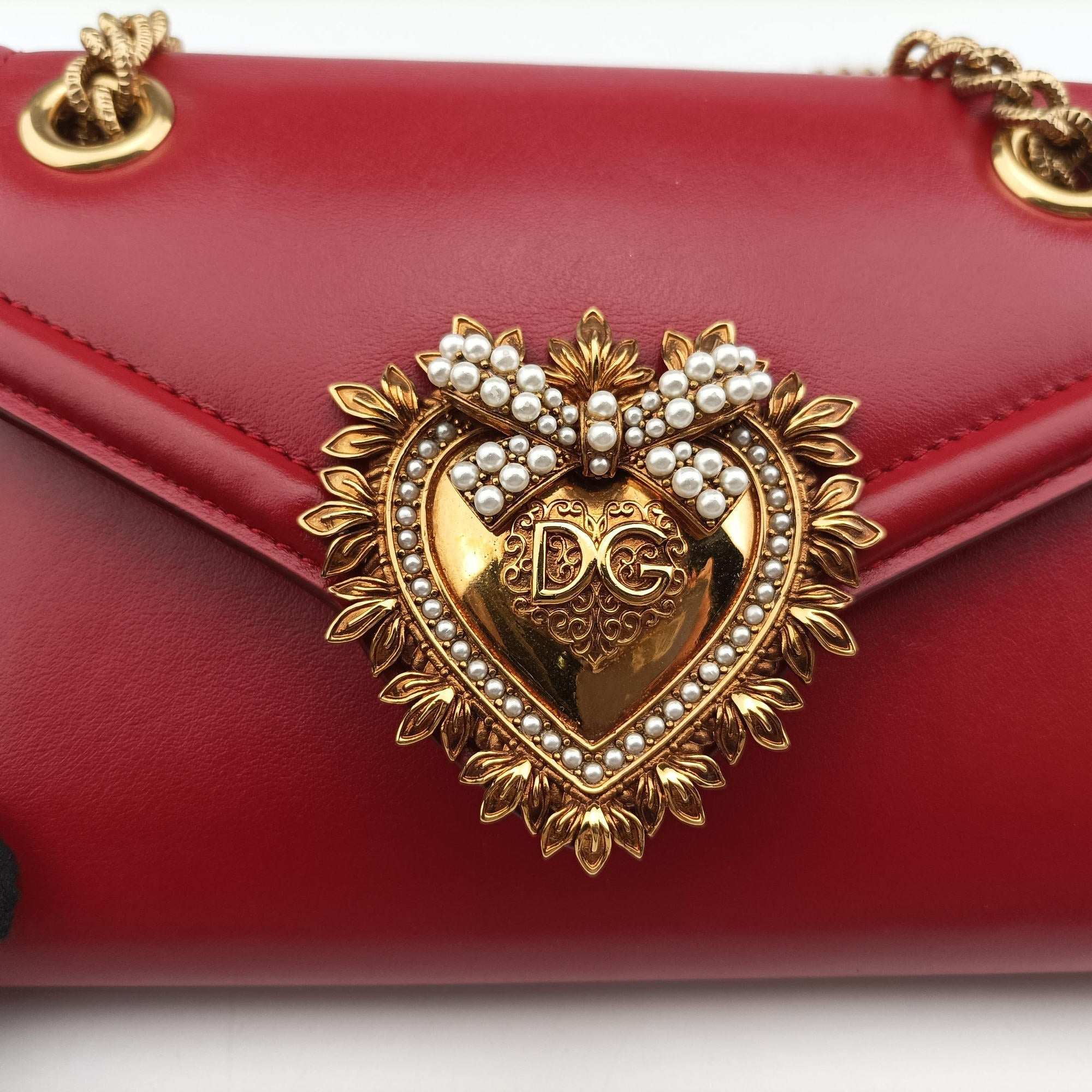 Vintage Dolce & Gabbana DEVOTION Red Leather  shoulderbag | stylenewstar
