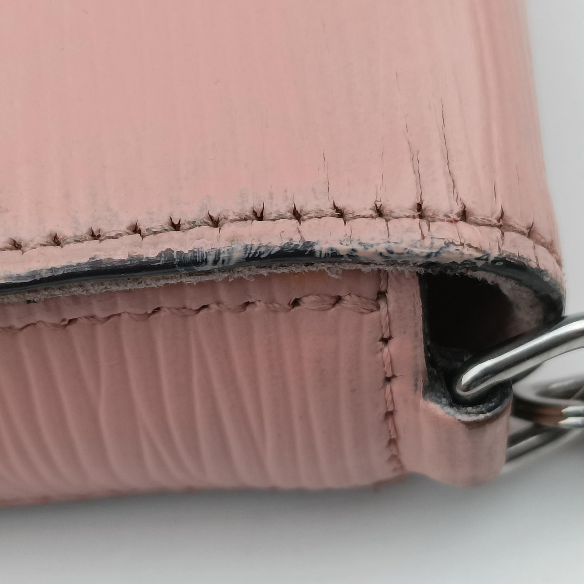 Pre-owned Louis Vuitton Pochette FéLICIE ROSE BALLERIN Epi M62467 shoulderbag | stylenewstar