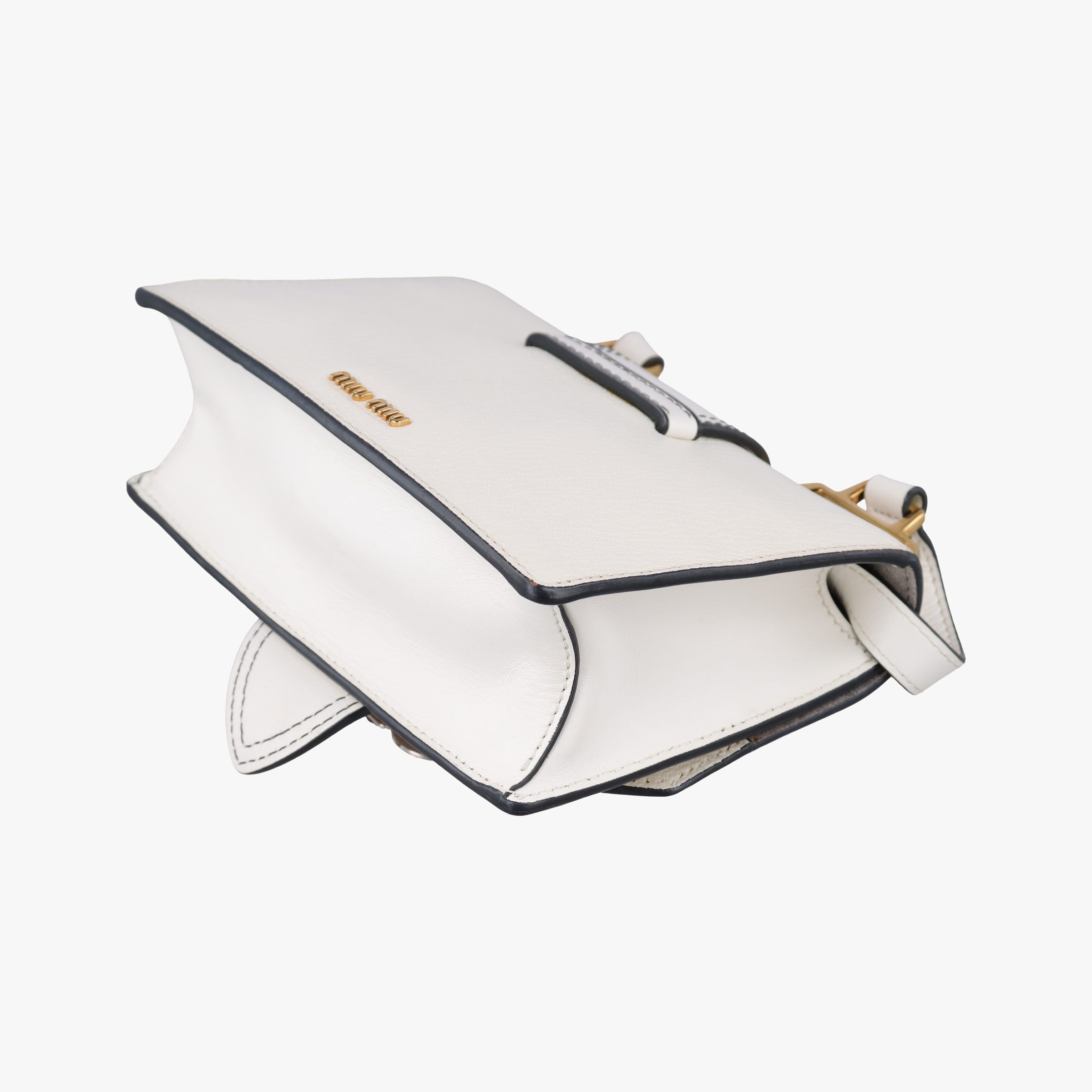 Vintage Miu Miu Miu Lady White Leather  shoulderbag | stylenewstar
